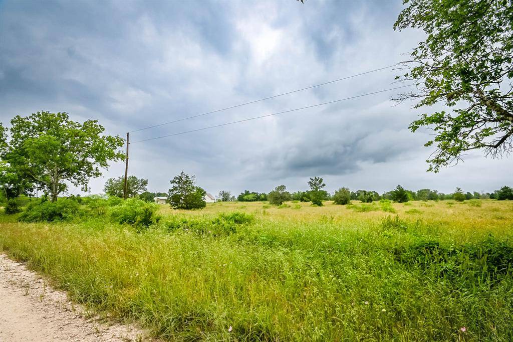 Waelder, TX 78959,000 County Road 451 Lot 5