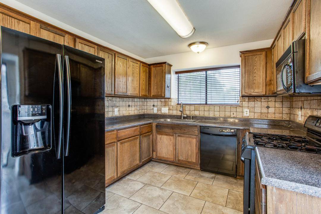 Austin, TX 78758,12015 Sky West DR