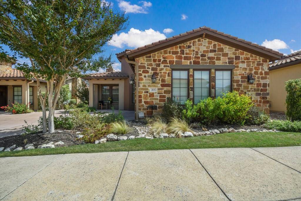 Lakeway, TX 78734,213 Delfino CIR #49