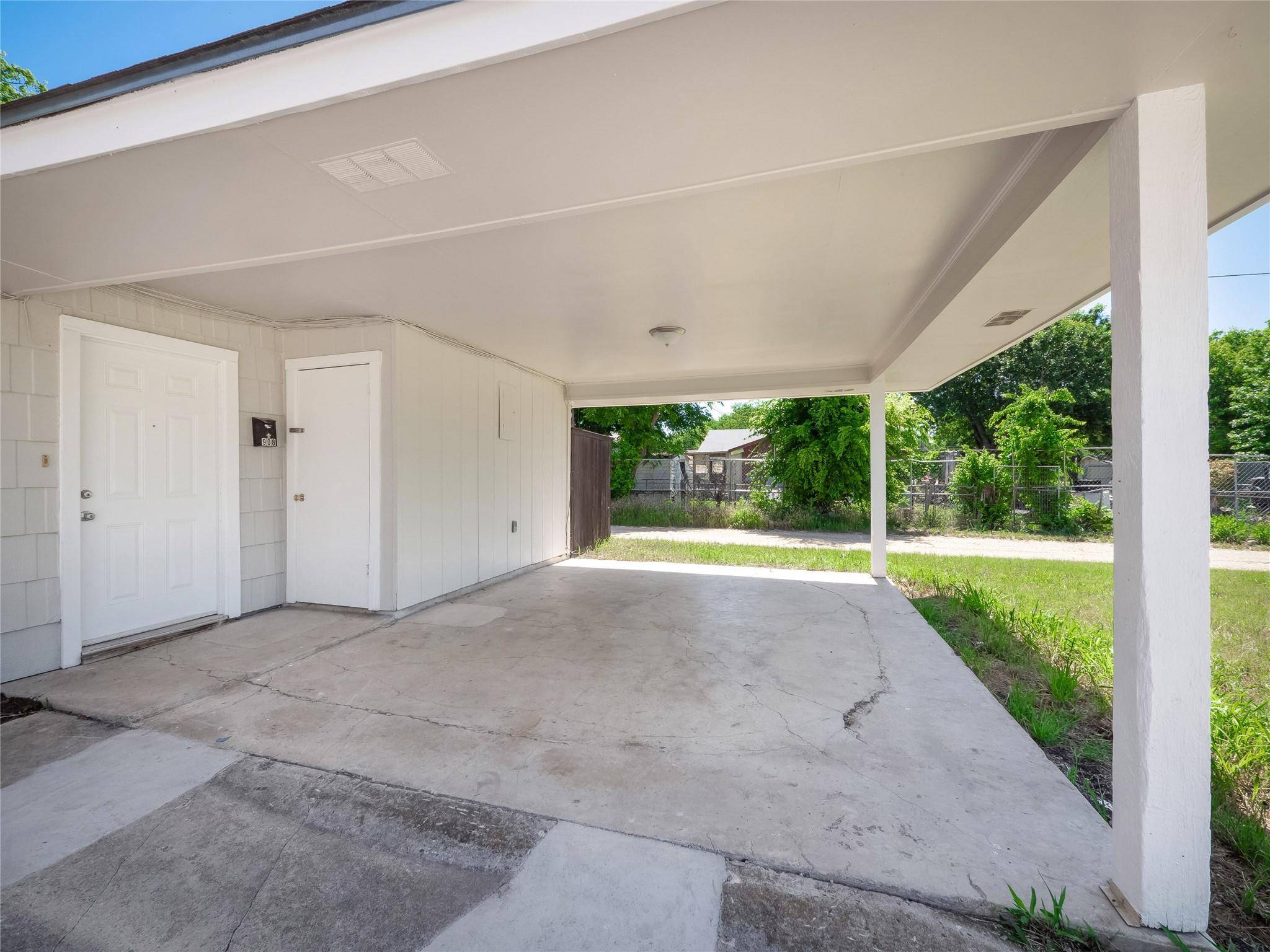 Temple, TX 76501,908 W Lamar Ave