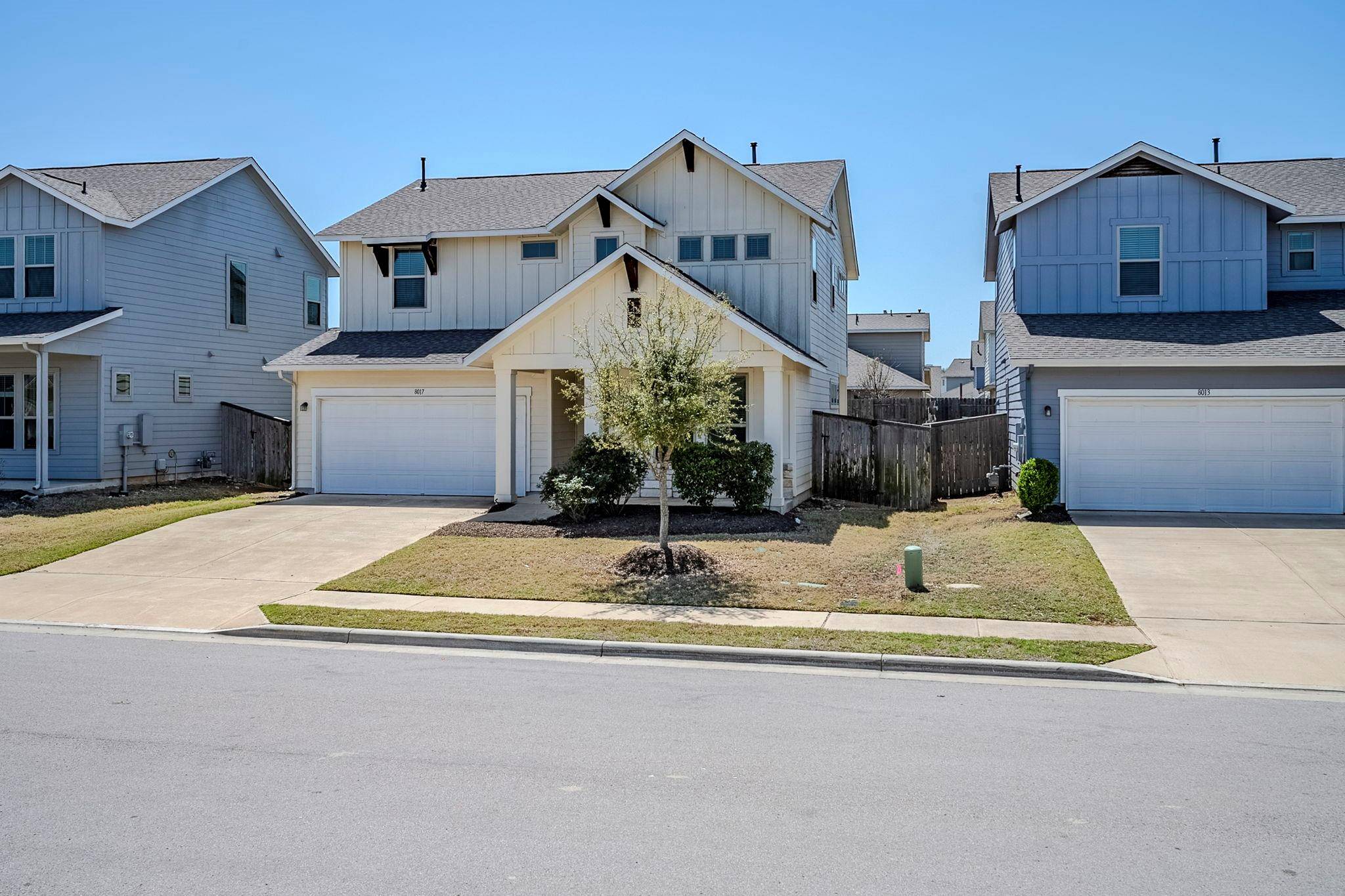 Austin, TX 78744,8017 Turnberry LN
