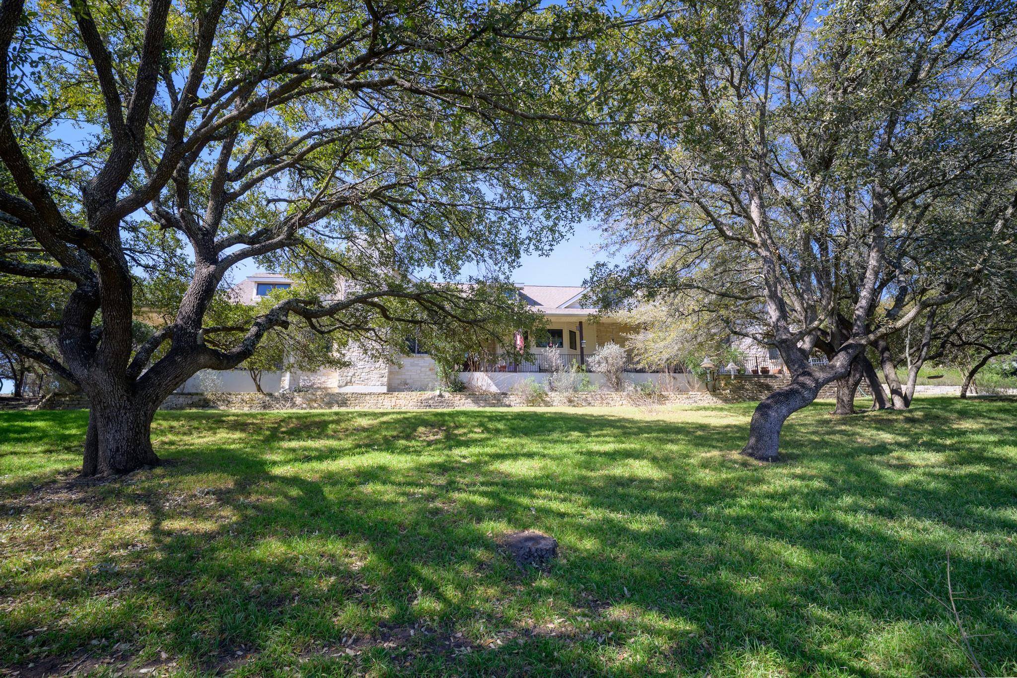 Spicewood, TX 78669,22207 Moulin DR