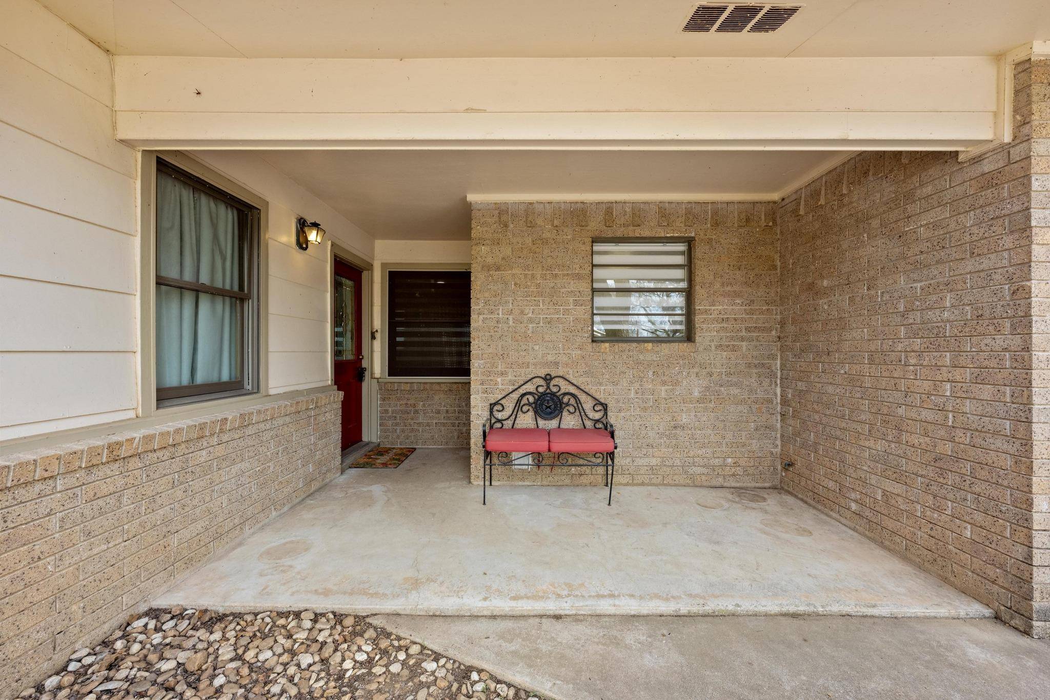Buchanan Dam, TX 78609,126 Lakeview DR