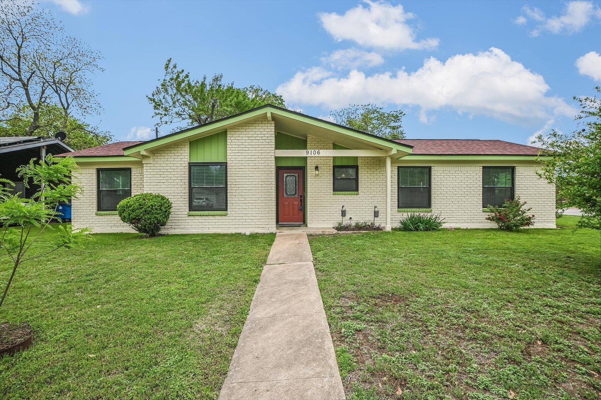 Austin, TX 78753,9106 Slayton DR