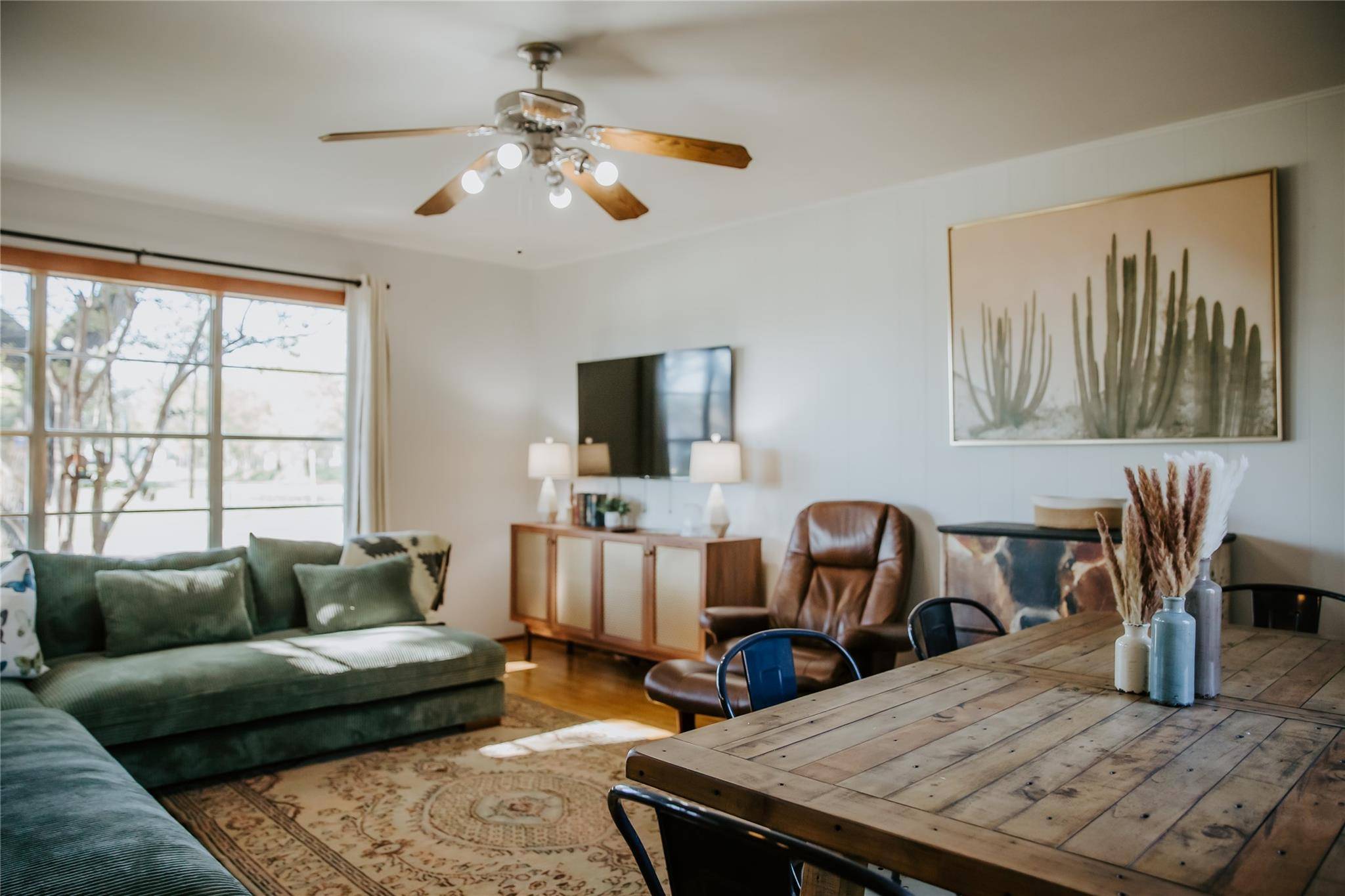Johnson City, TX 78636,604 W Pecan ST