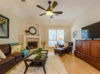 Austin, TX 78749,6212 Mesa Grande DR