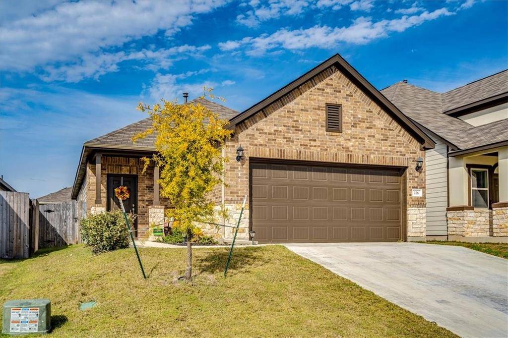 Buda, TX 78610,226 Boxwood DR