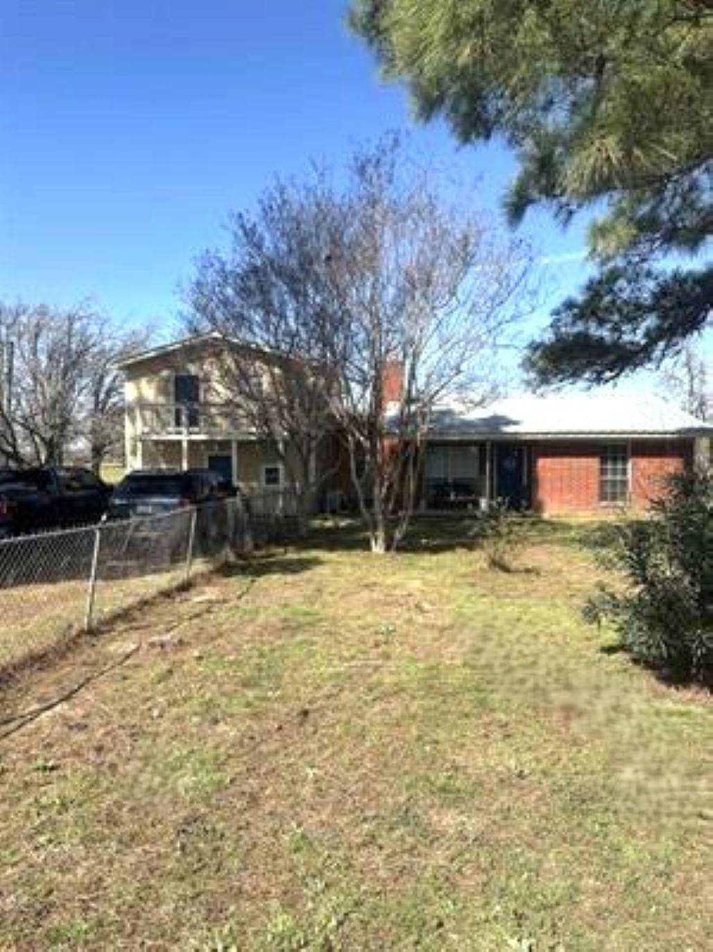 Cameron, TX 76520,286 County Road 234 LOOP