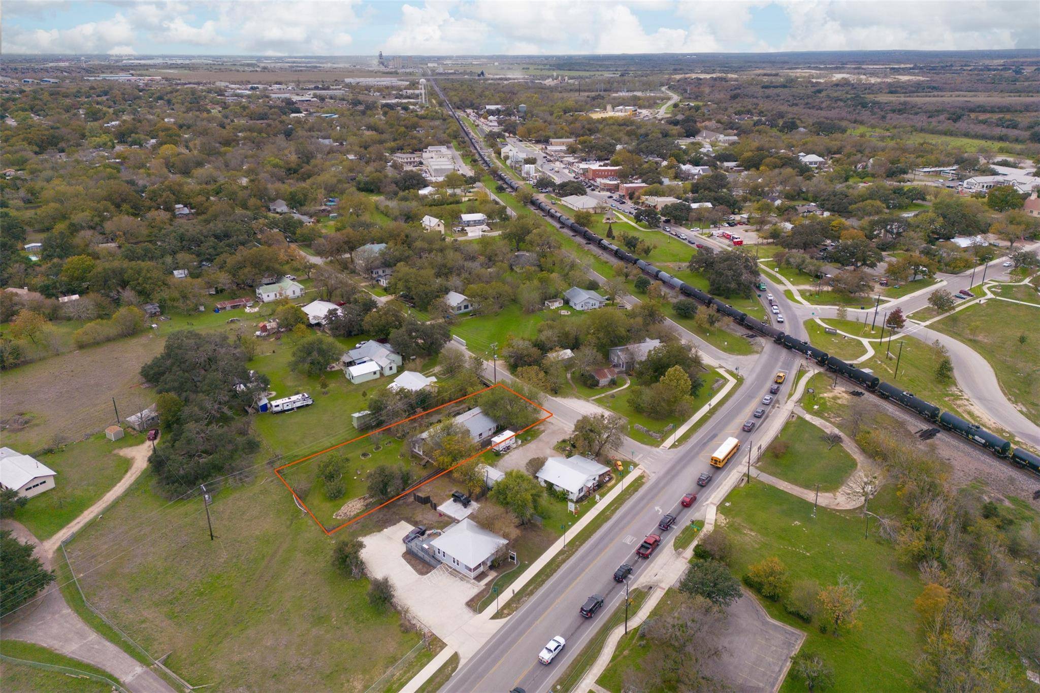 Buda, TX 78610,317 N Cedar ST
