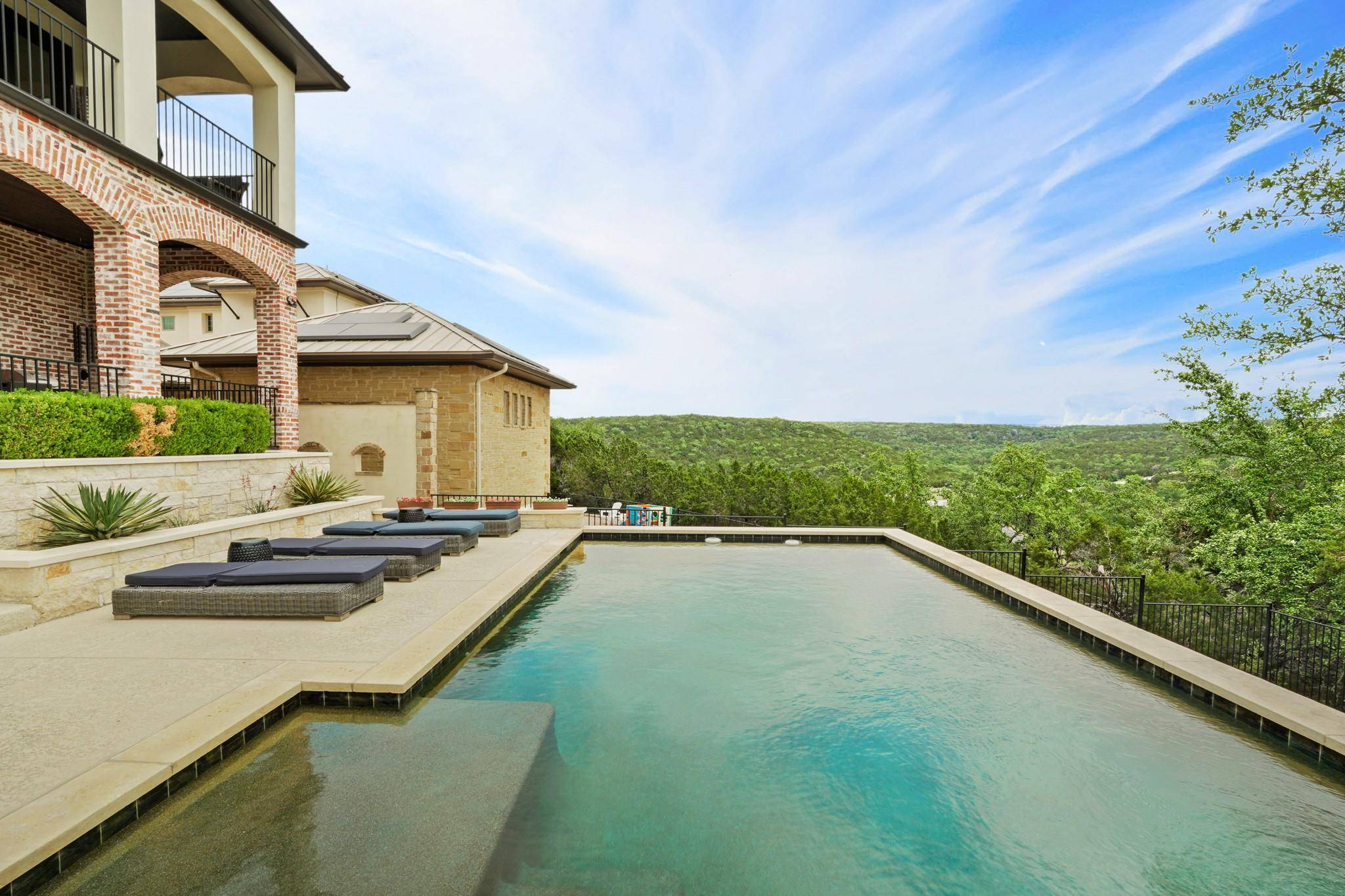 Austin, TX 78732,13113 Villa Montana WAY