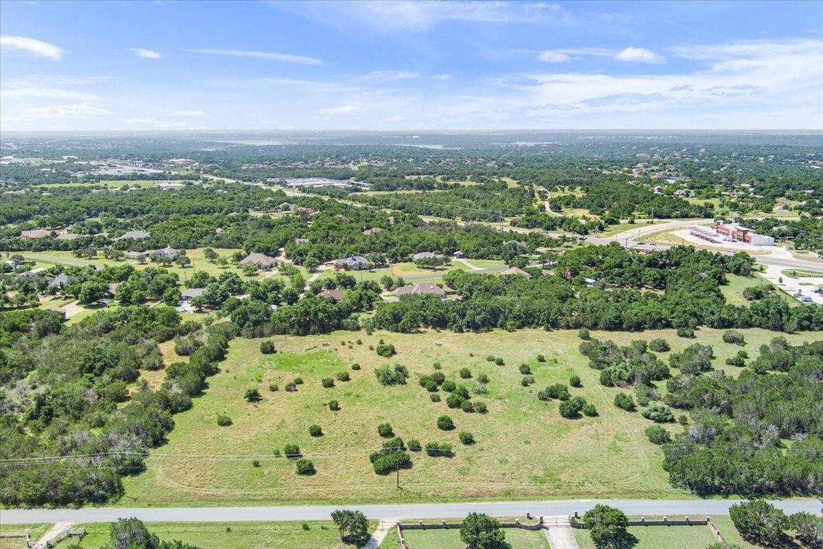 Georgetown, TX 78633,206 Meadow DR