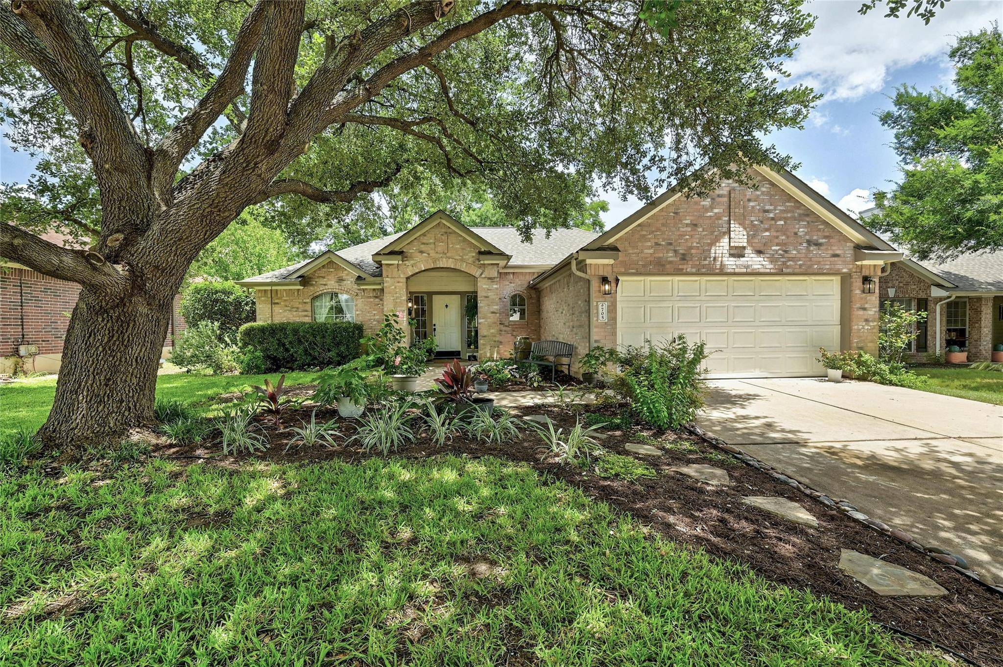 Leander, TX 78641,705 Mountain Ridge DR