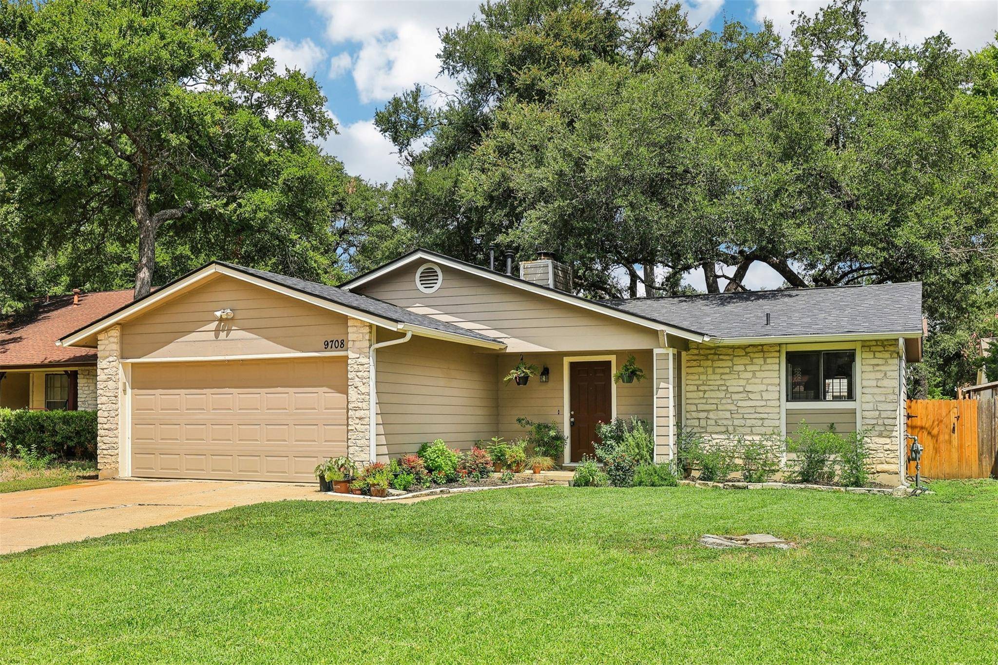 Austin, TX 78729,9708 Anderson Village DR