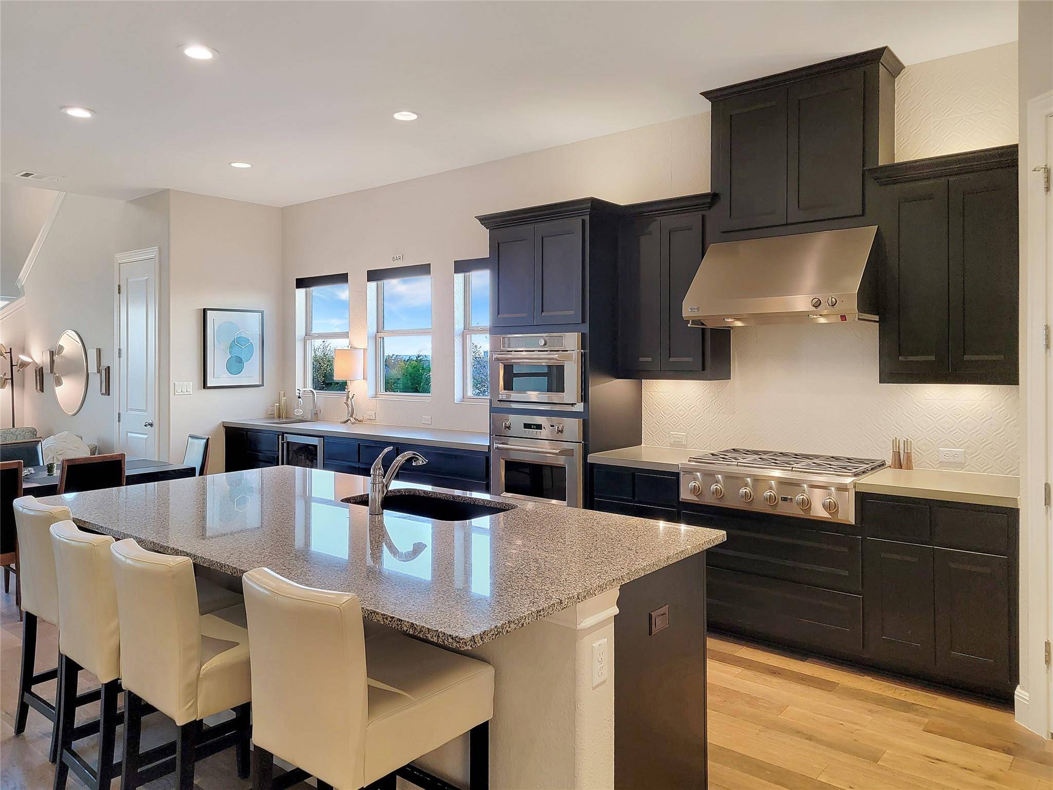 Austin, TX 78732,12112 Crest Top BND