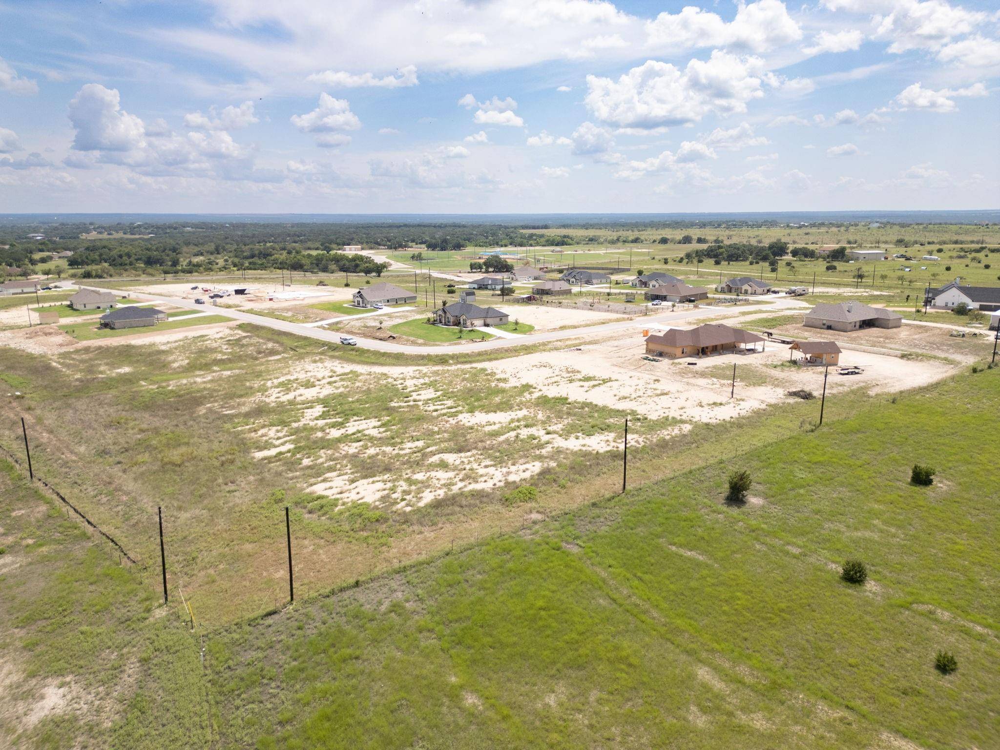 Lampasas, TX 76550,148 Hillside LN