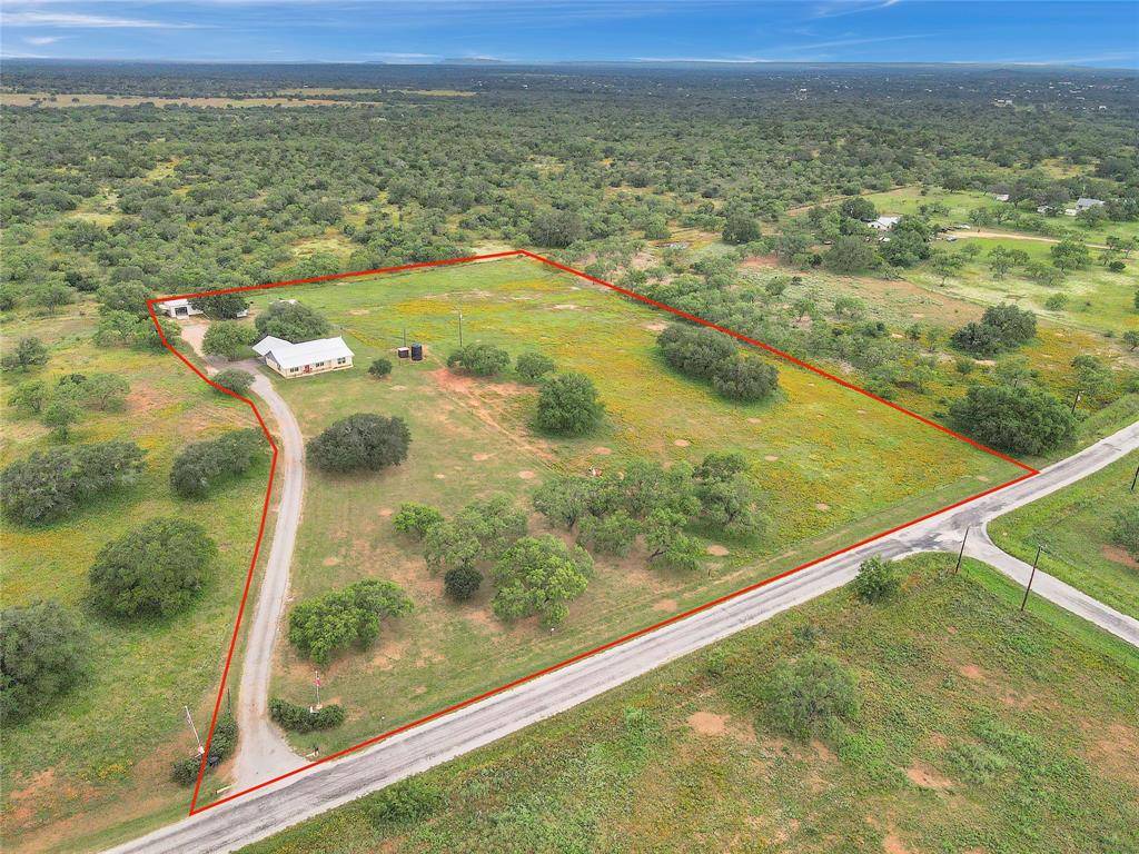 Llano, TX 78643,305 County Road 118 RD