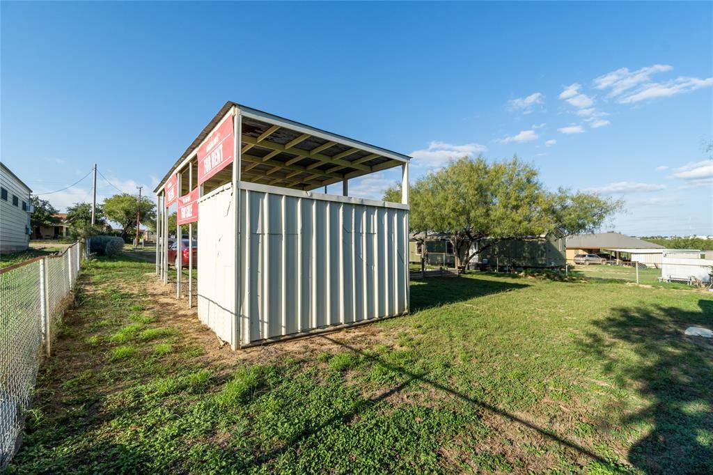 Zapata, TX 78076,106 Overview DR