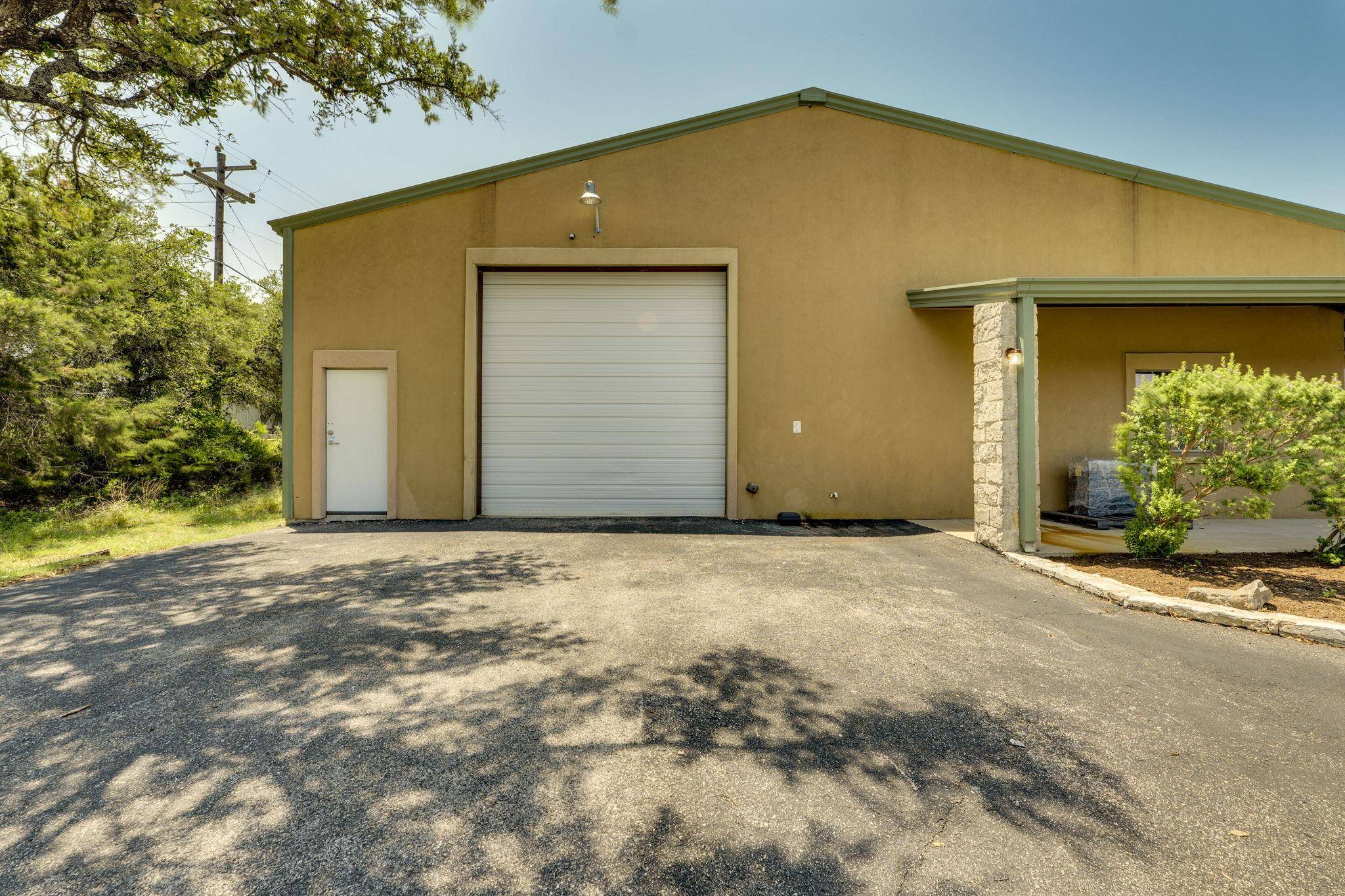 Austin, TX 78737,14121 US 290 #Building 11-Suites A & B