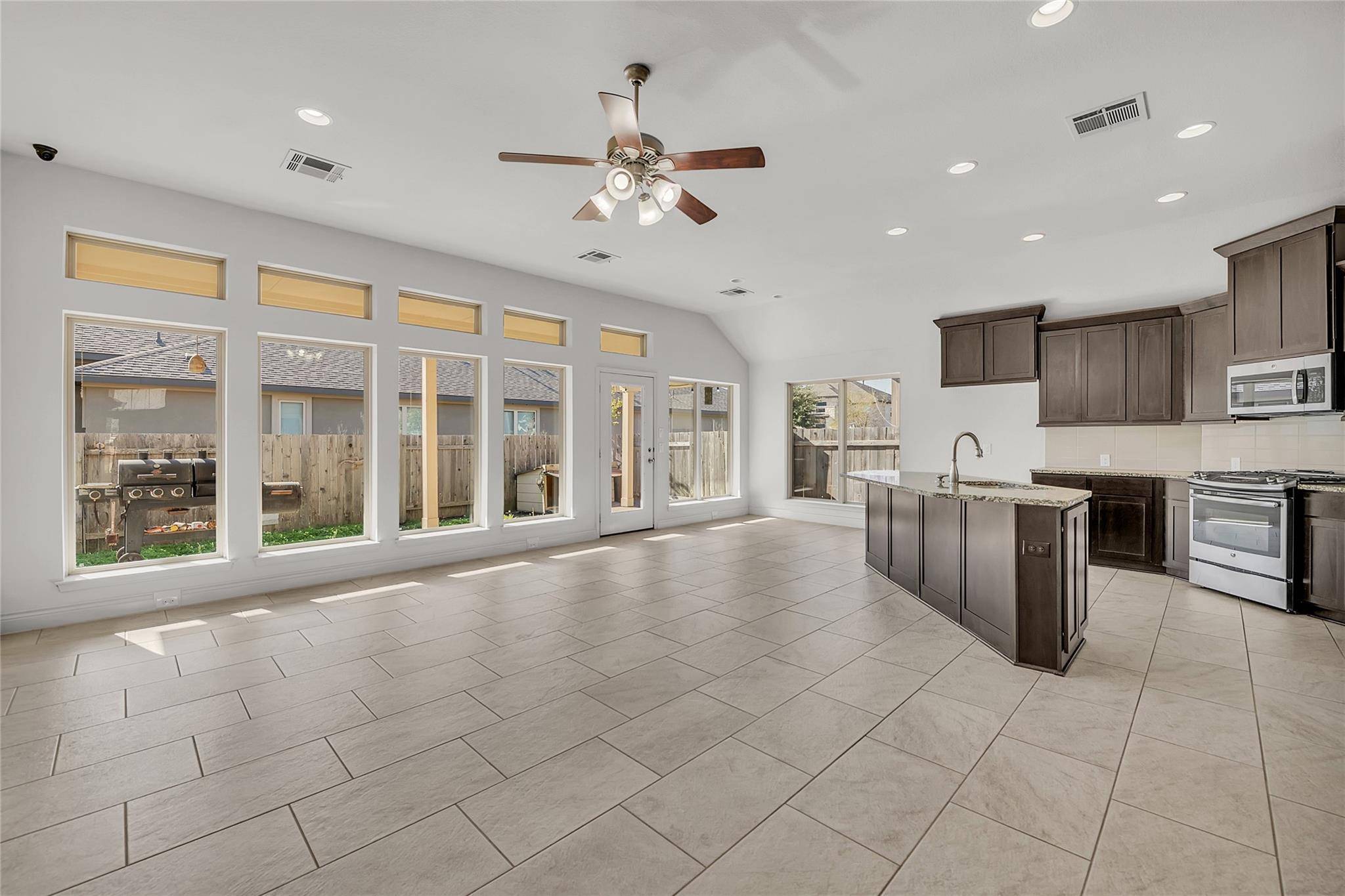 Georgetown, TX 78628,404 Cortona LN