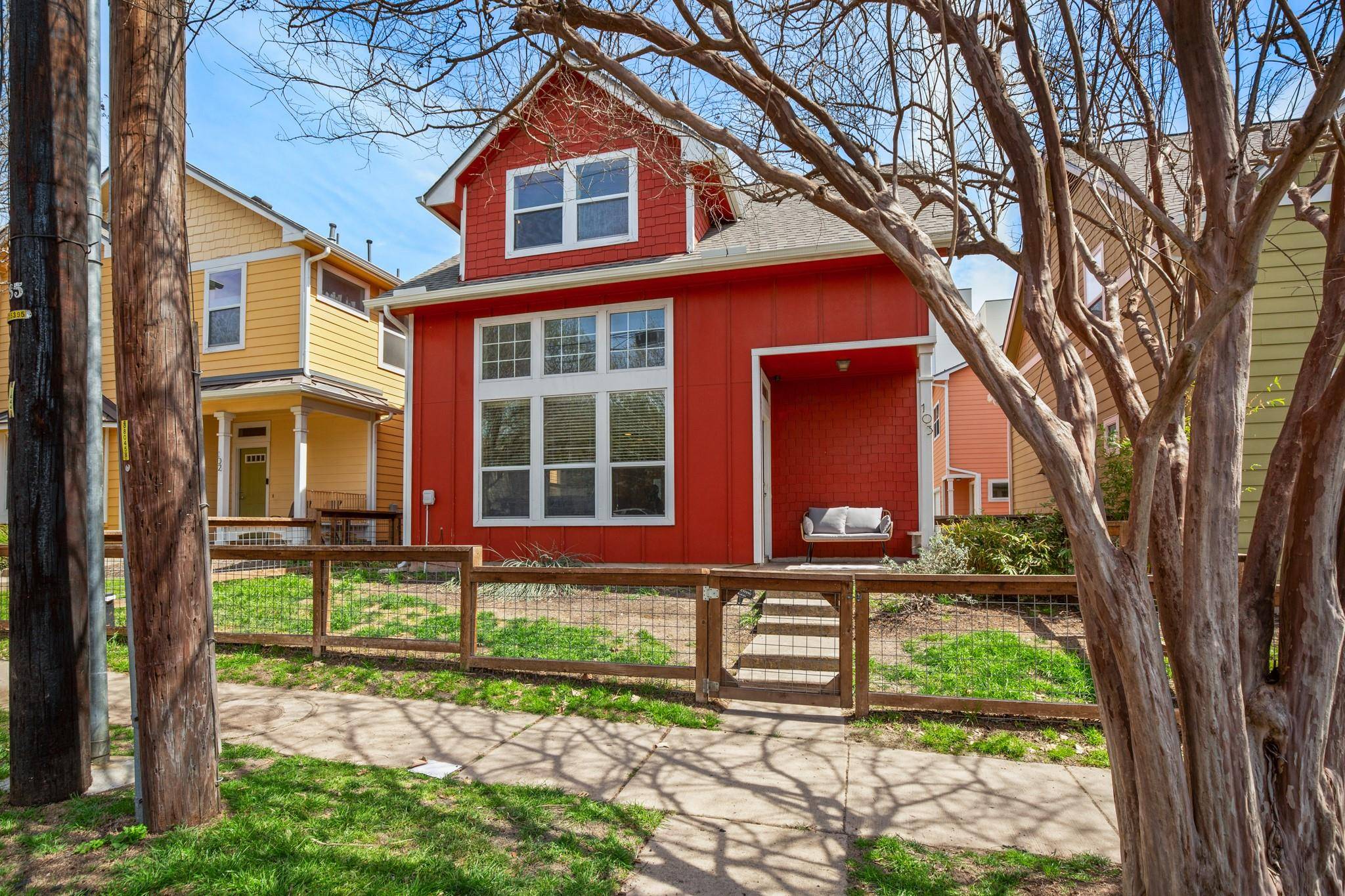 Austin, TX 78702,1601 Miriam Ave #103