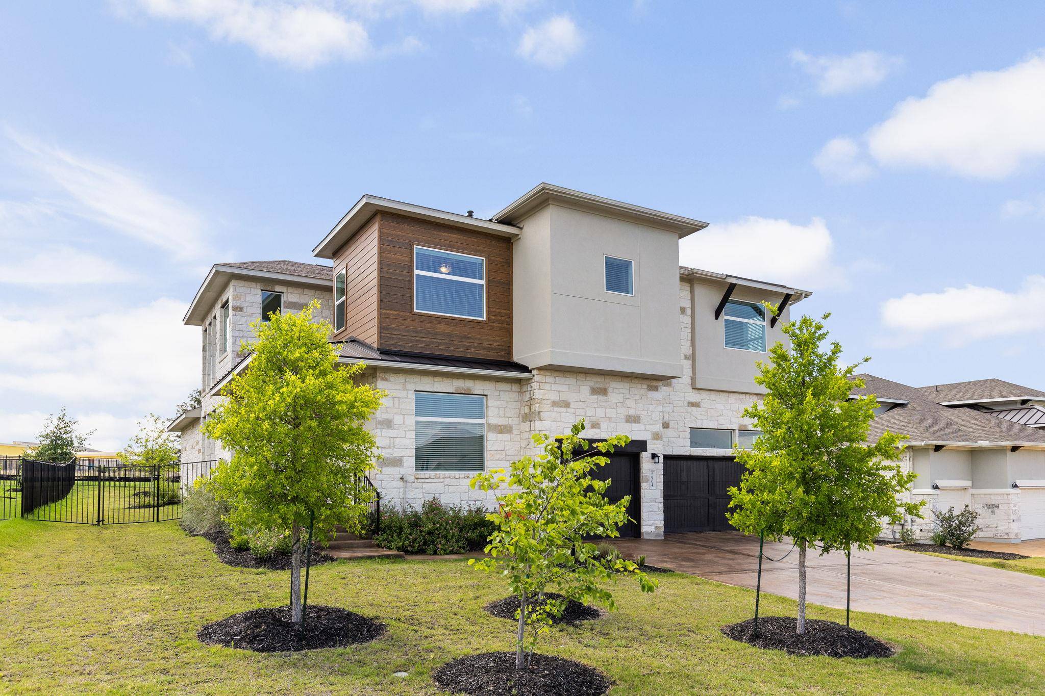 Lakeway, TX 78738,904 Arundel RD
