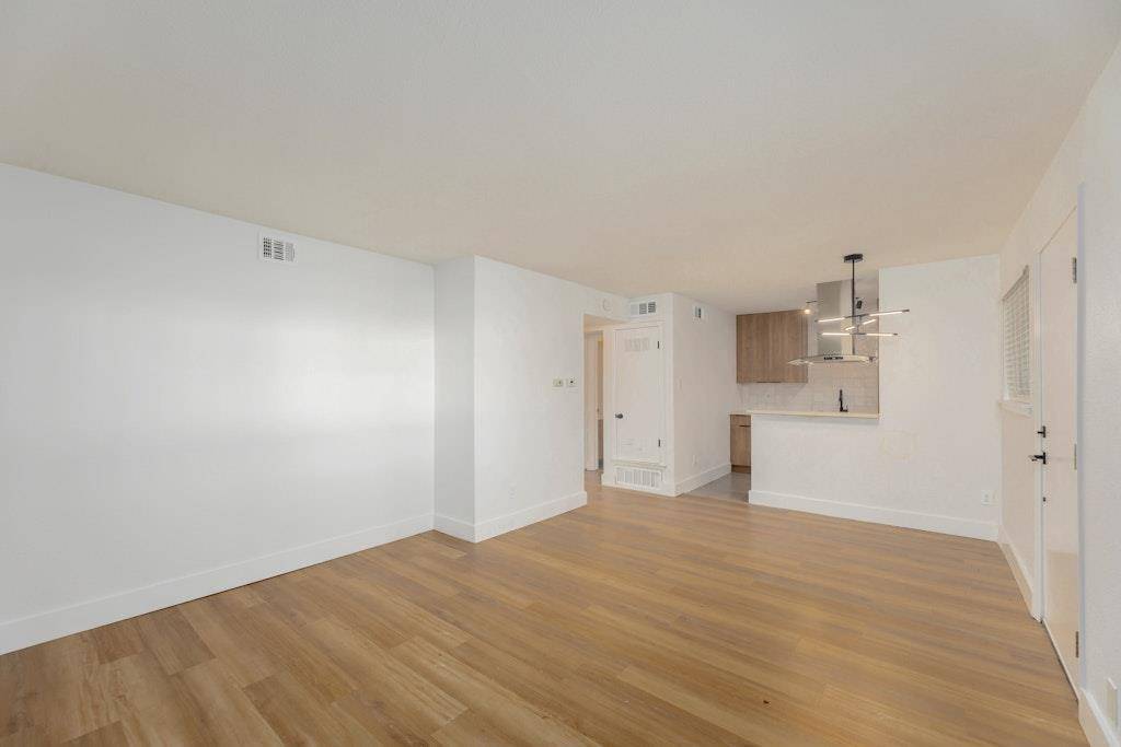 Austin, TX 78757,7929 Gault #108