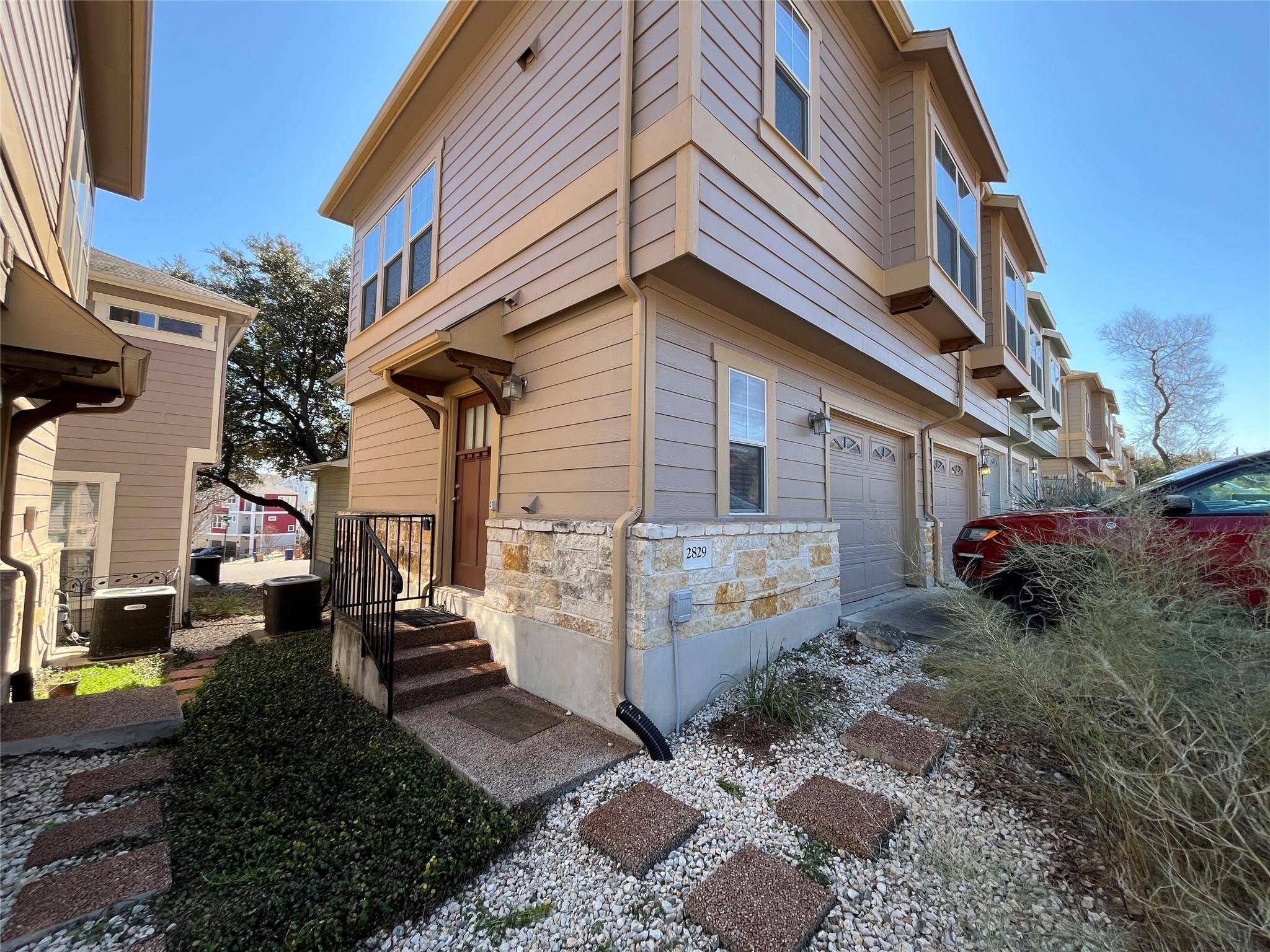 Austin, TX 78741,2829 Saville LOOP #17C