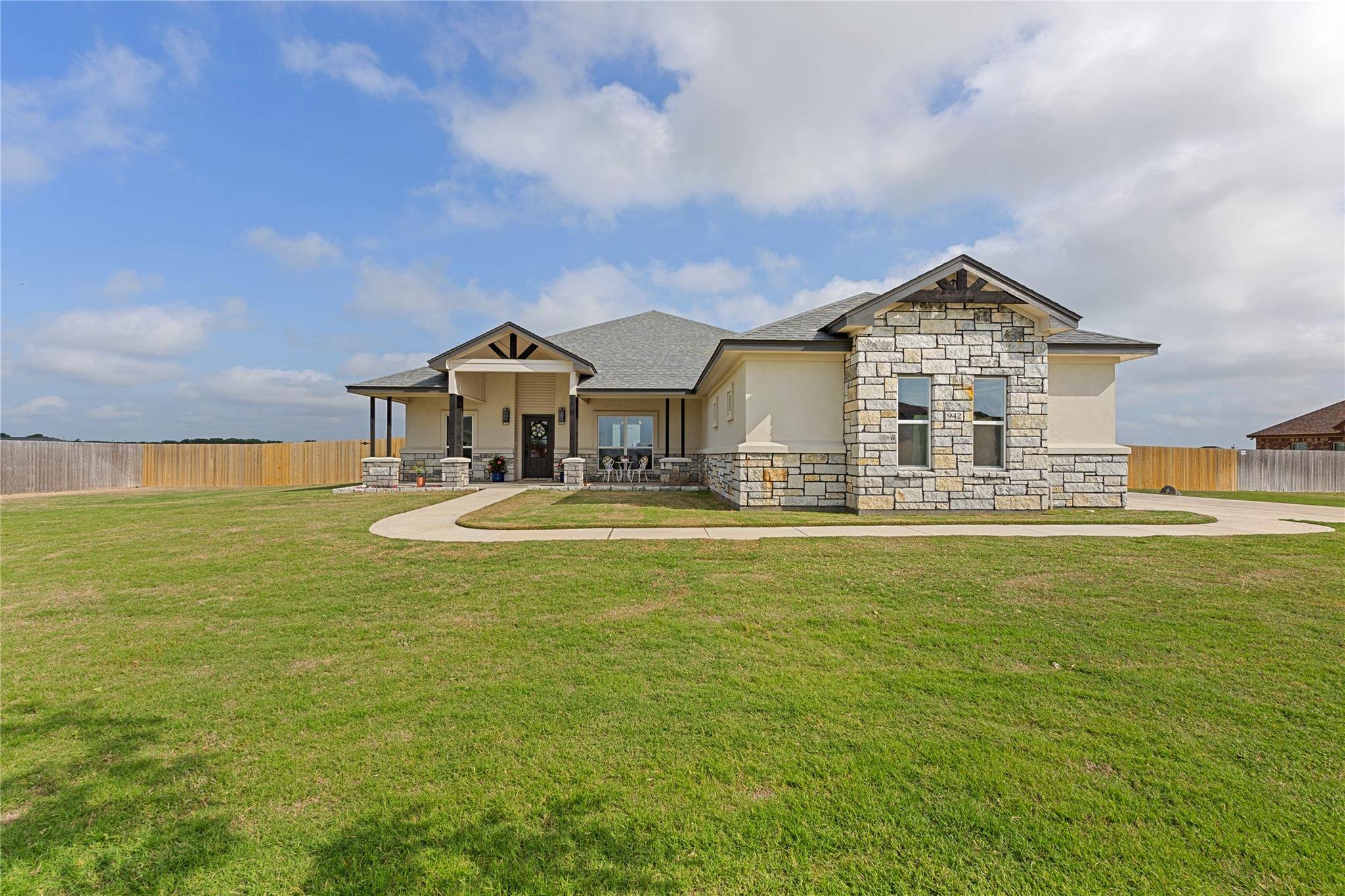 Salado, TX 76571,942 Inka RD