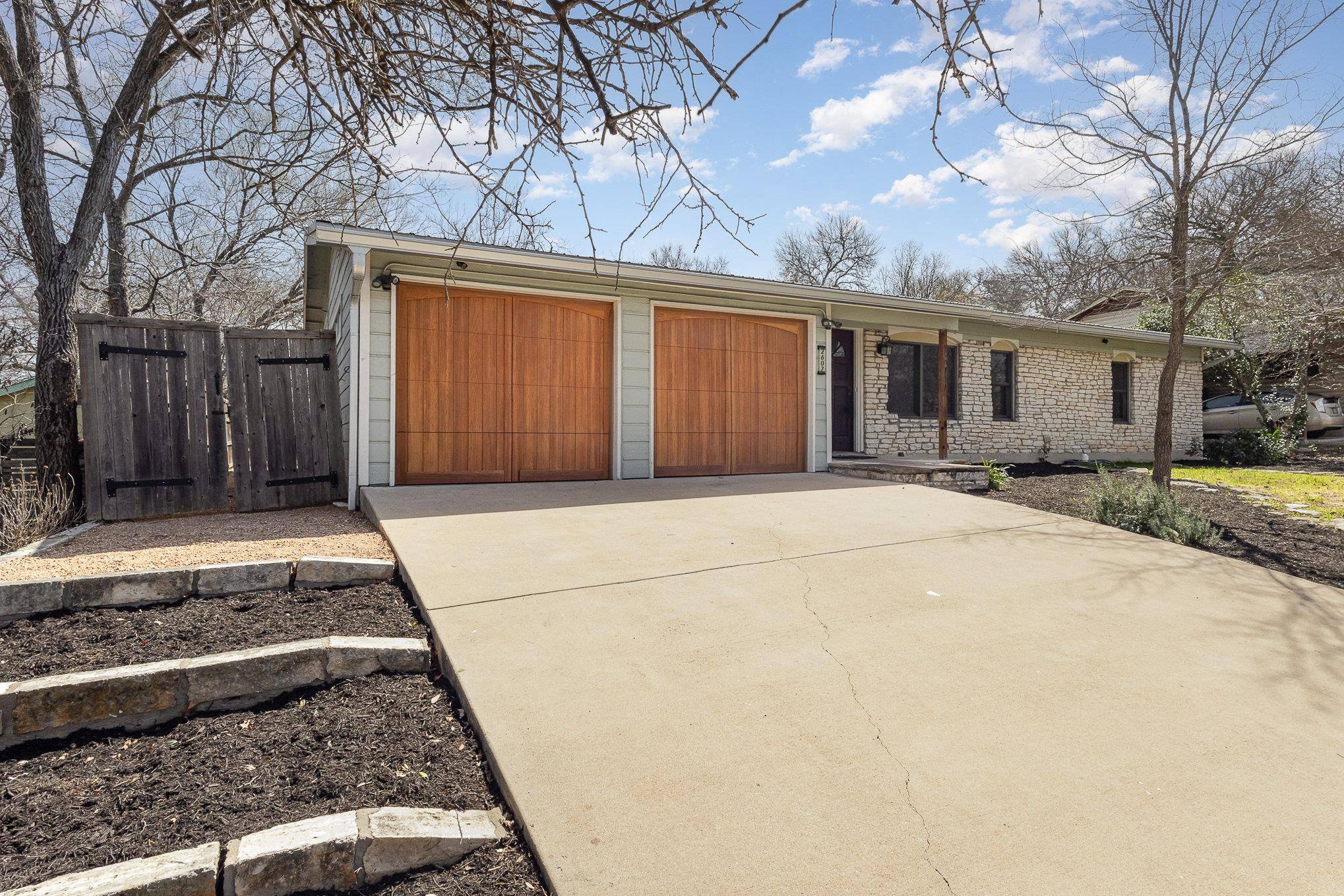 Austin, TX 78741,2607 Princeton DR