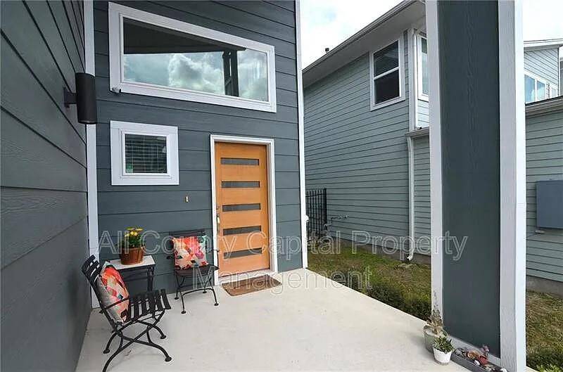 Austin, TX 78741,2204 Capulet ST