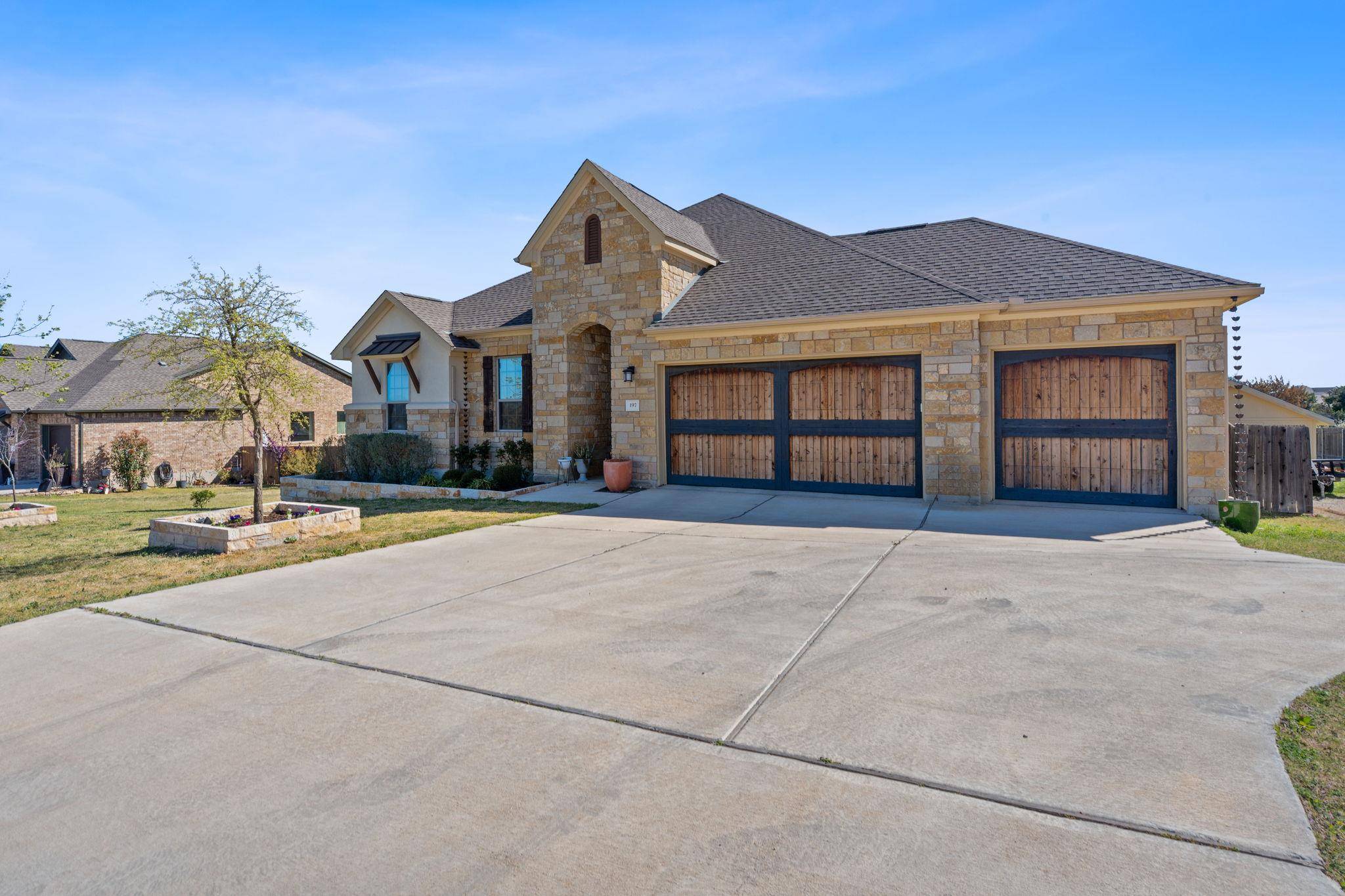 Dripping Springs, TX 78620,197 Fort Sumner ST