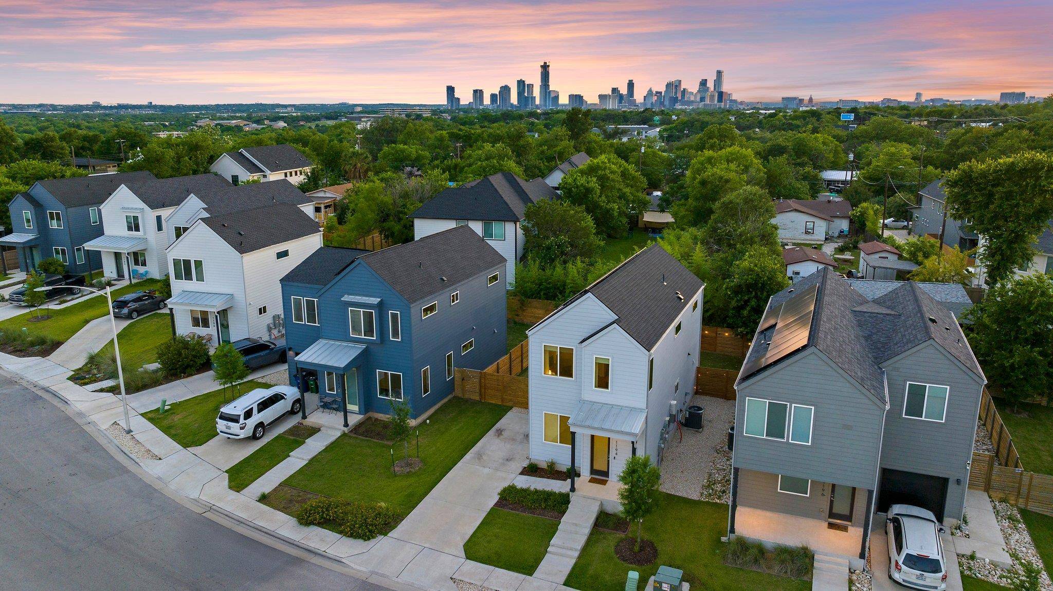 Austin, TX 78721,1194 Sarabeth WAY