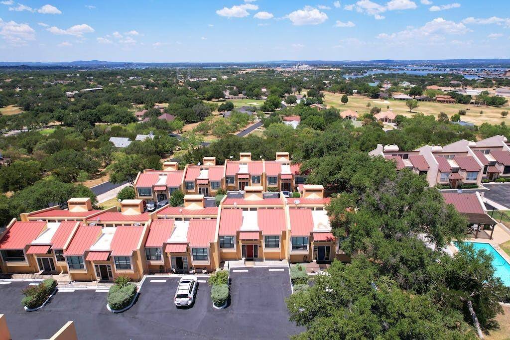 Horseshoe Bay, TX 78657,402 Hi Stirrup #E4