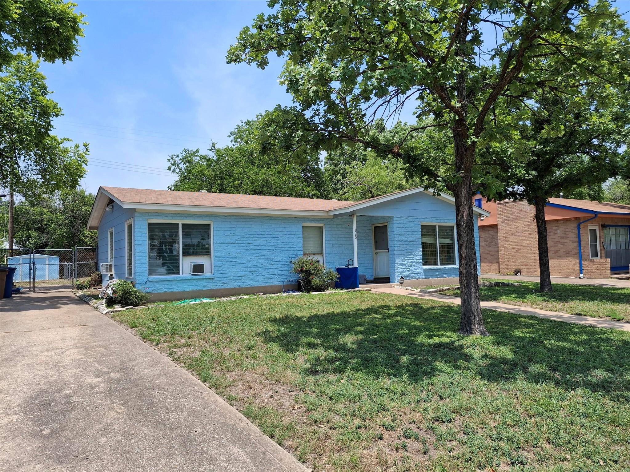 Austin, TX 78752,7520 Delafield LN