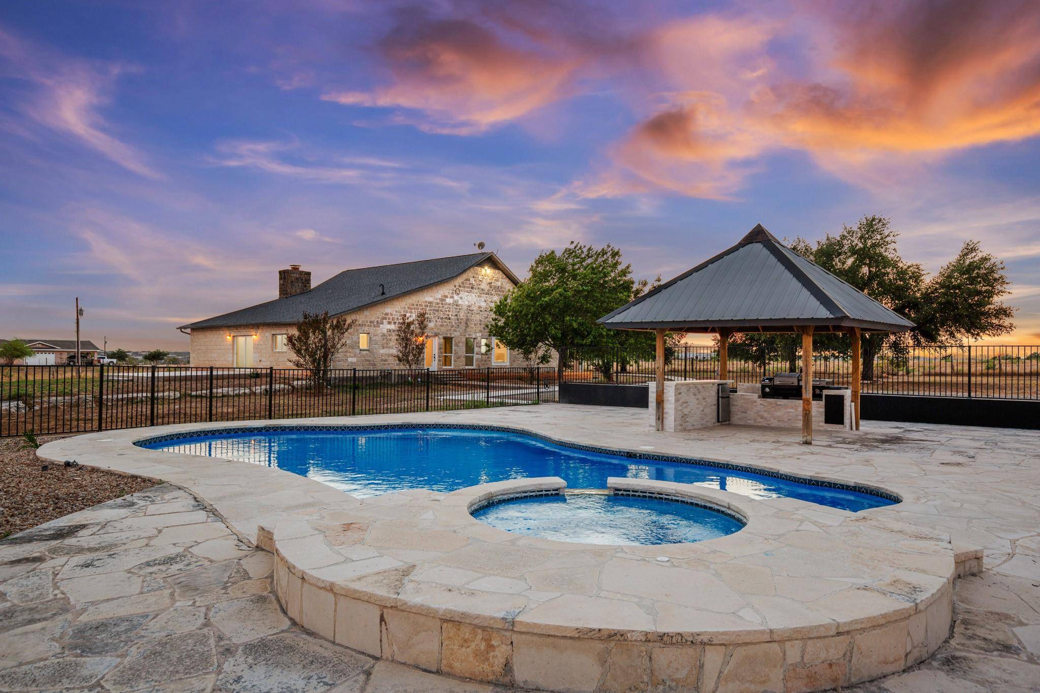 Manor, TX 78653,14409 Bois D Arc LN