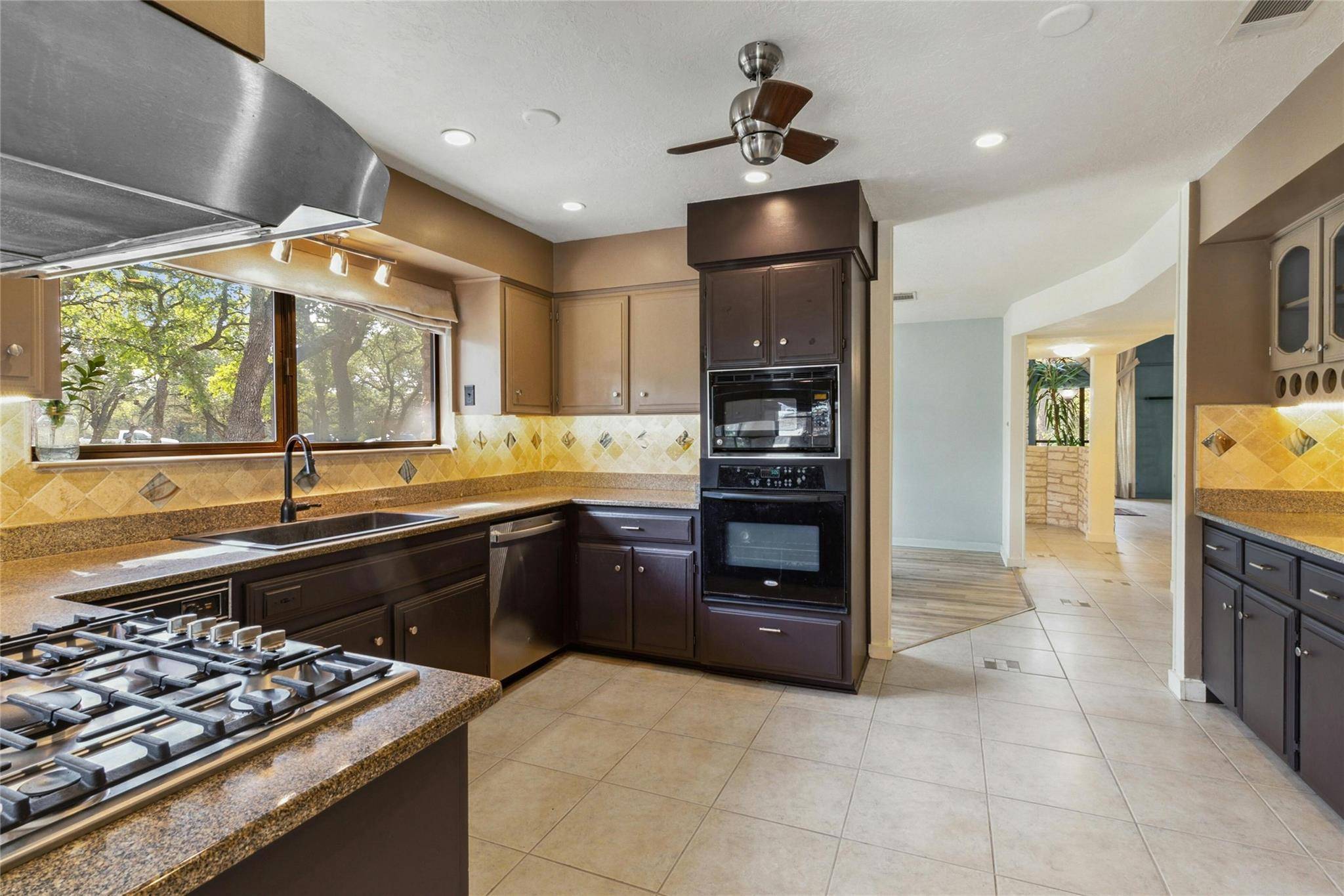 San Marcos, TX 78666,Address not disclosed