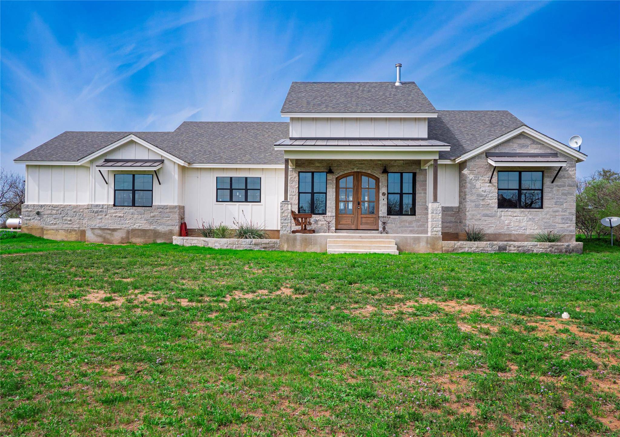 Burnet, TX 78611,110 W Granite Oaks DR