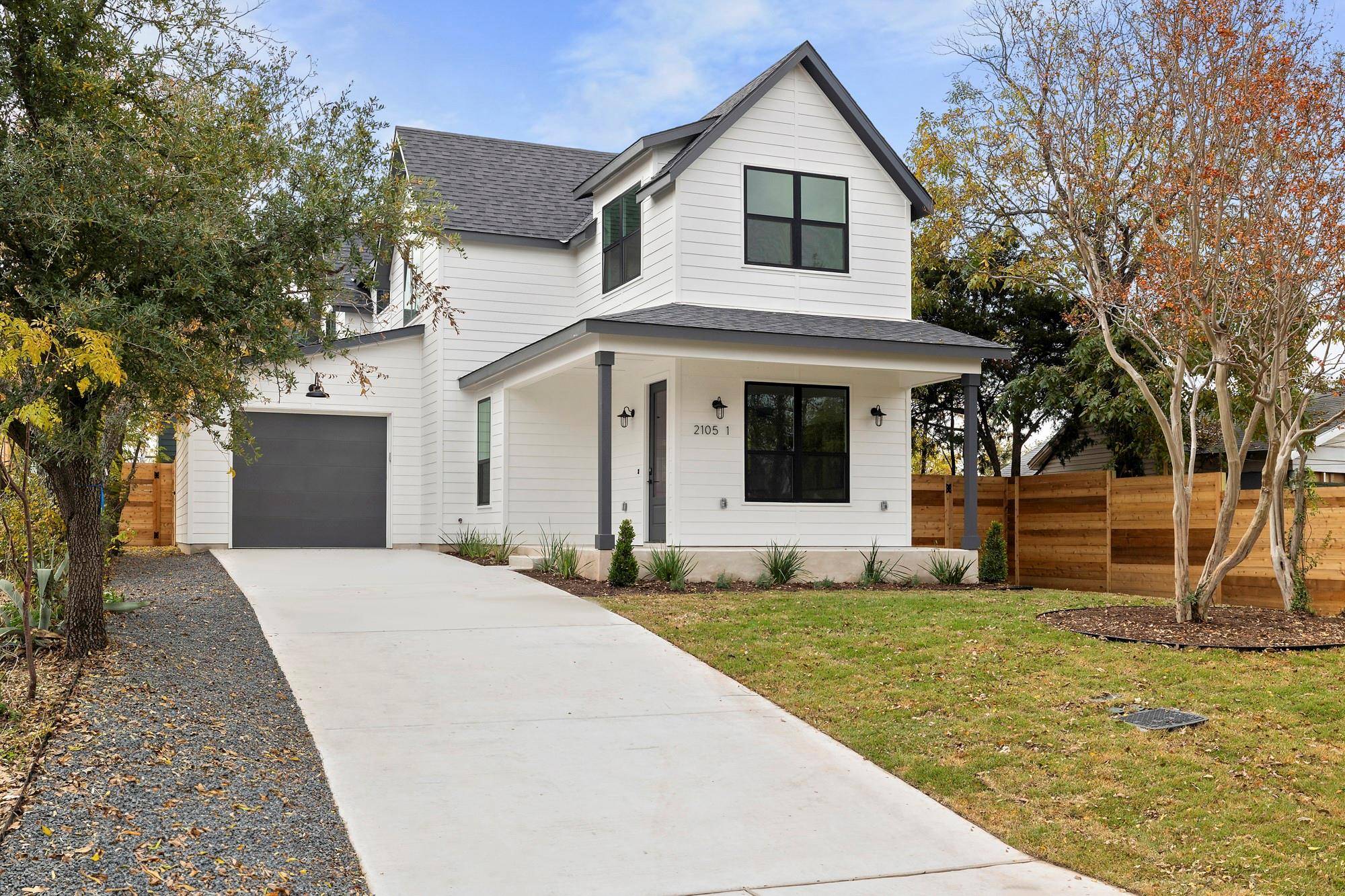Austin, TX 78702,2105 SL Davis Ave #1