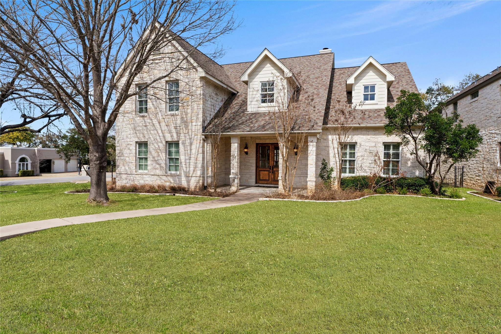 Lakeway, TX 78734,625 Robin Dale CT