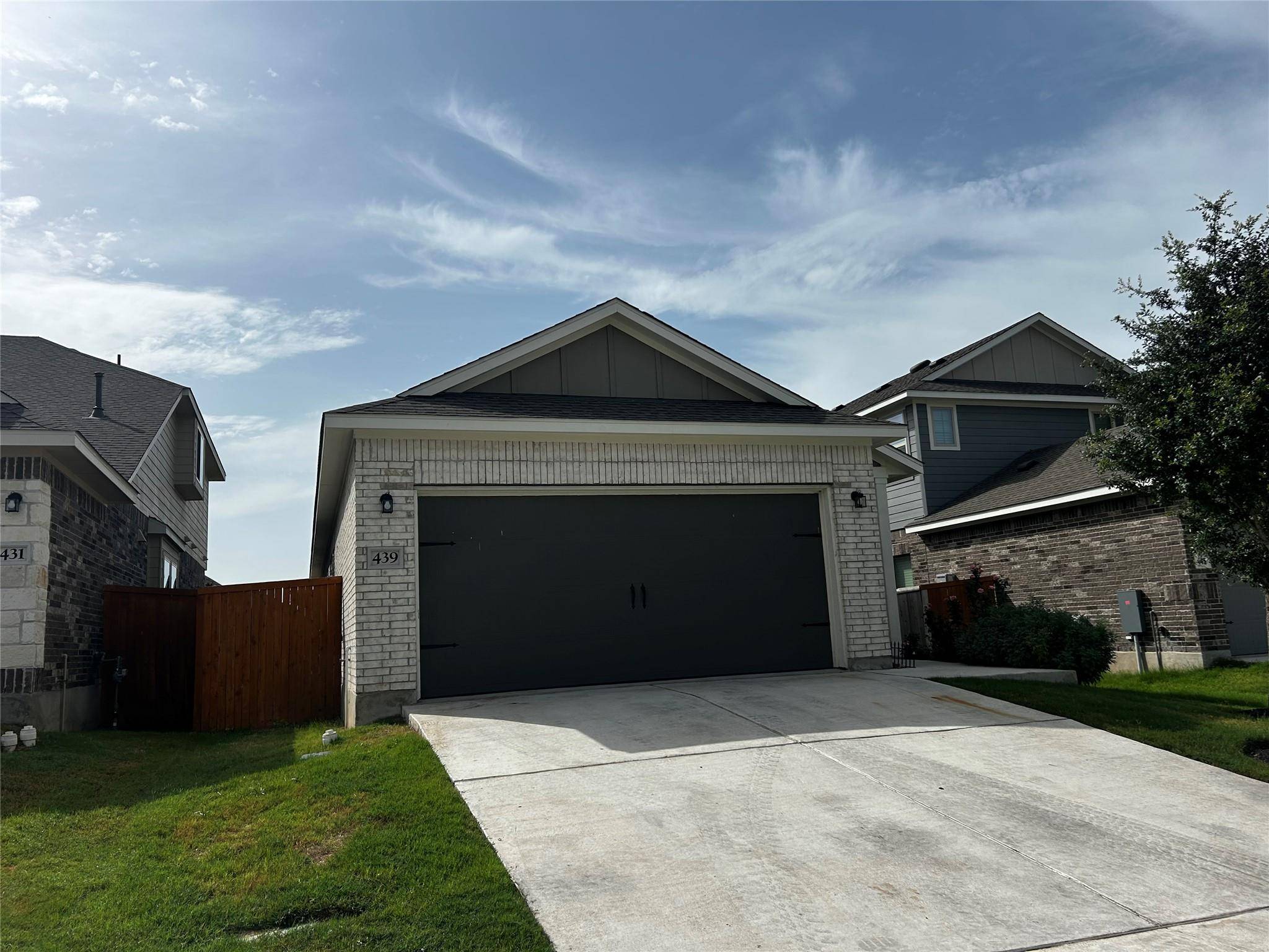 Kyle, TX 78640,439 Spinnaker LOOP