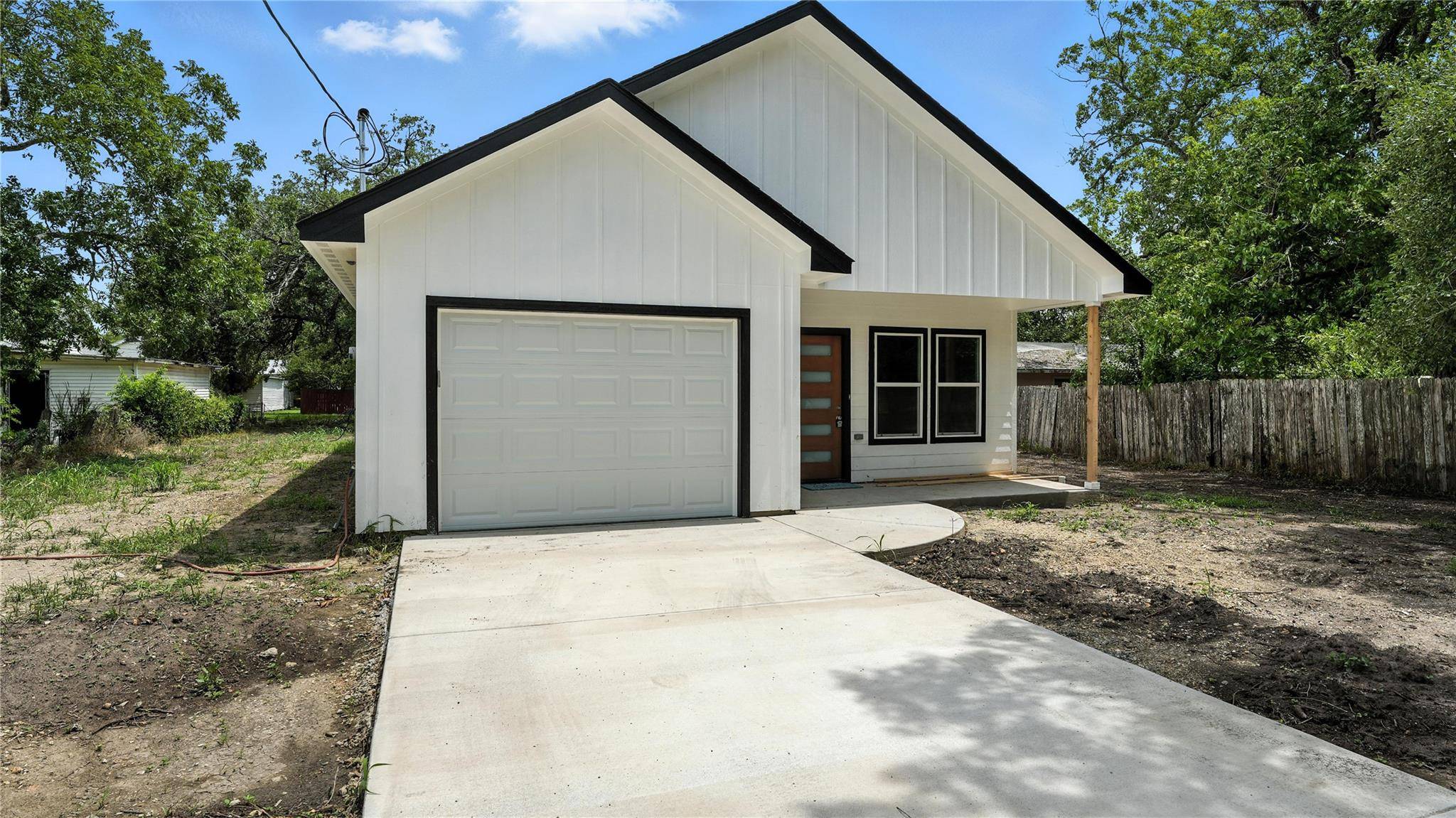 Gonzales, TX 78629,1420 Harwood ST