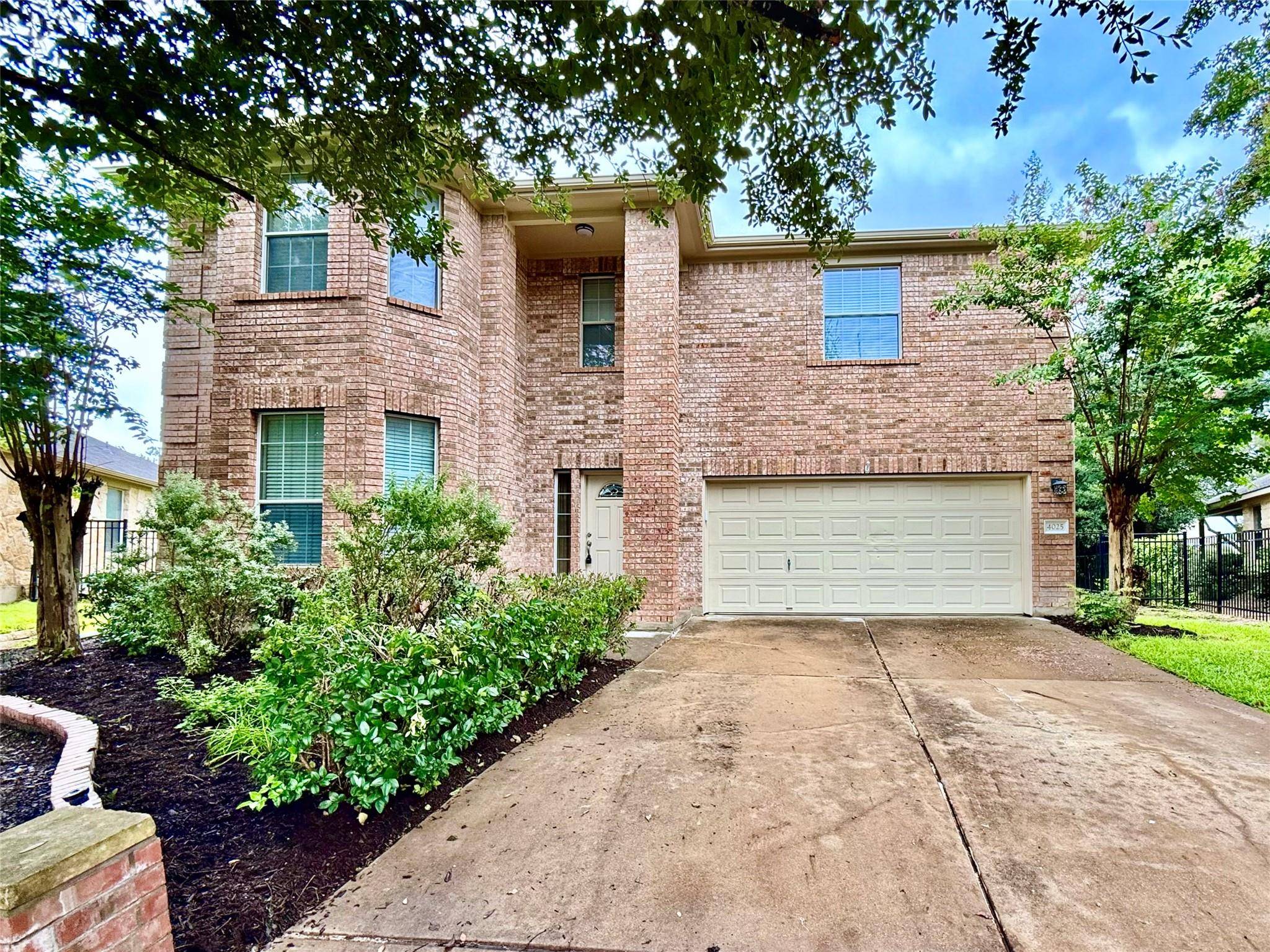 Round Rock, TX 78665,4025 Meadow Bluff WAY