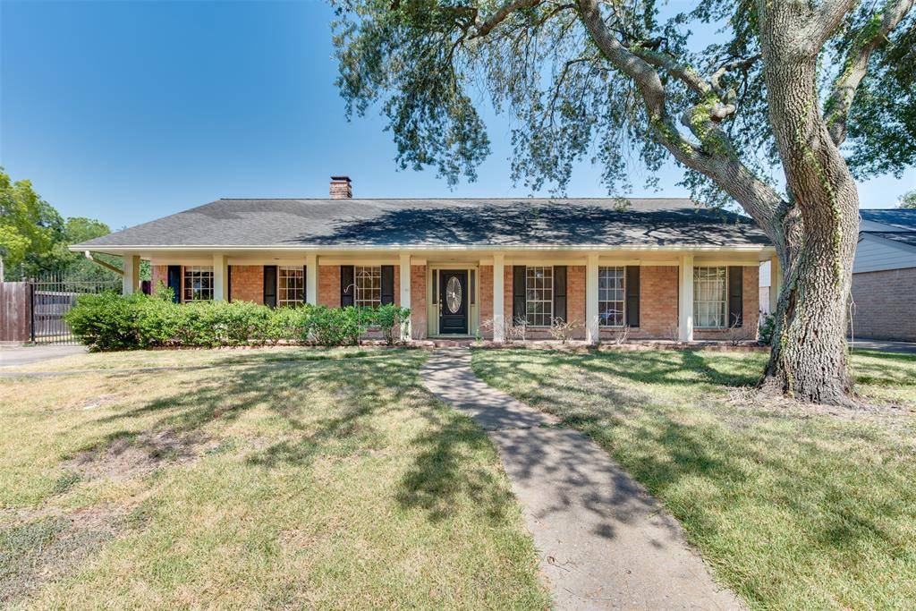 Houston, TX 77043,2742 Triway LN