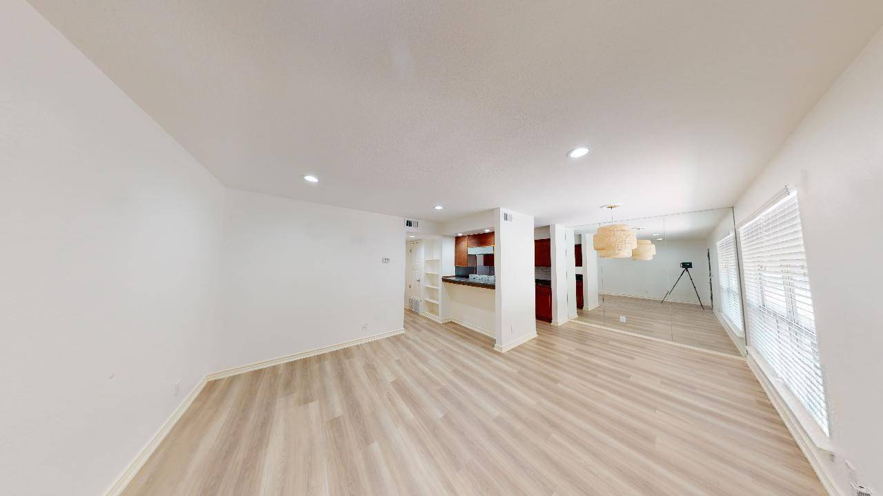 Austin, TX 78704,500 E Riverside DR #132