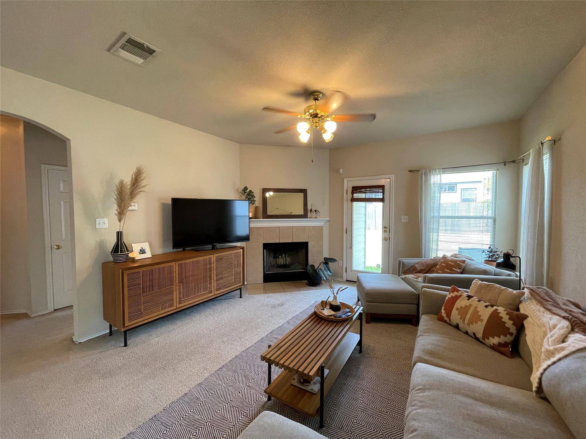Austin, TX 78744,9312 Brandts Wood ST