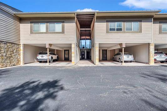 Horseshoe Bay, TX 78657,400 Hi There #103