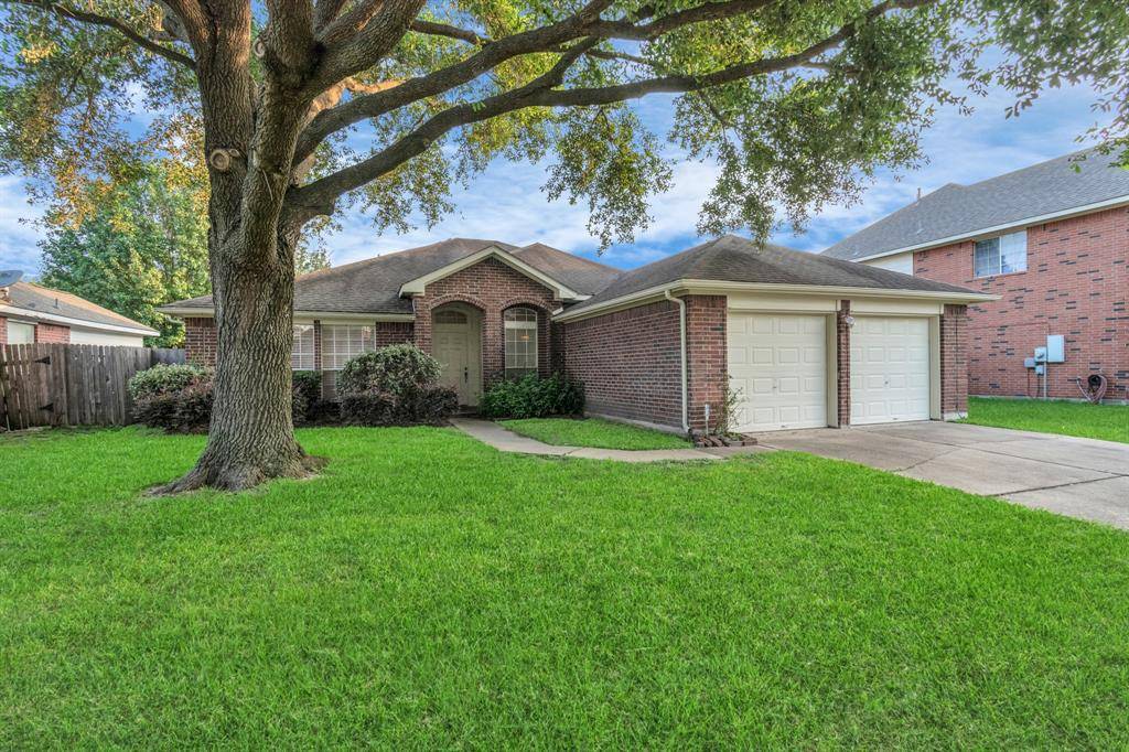 Houston, TX 77082,15006 Leila Oaks LN