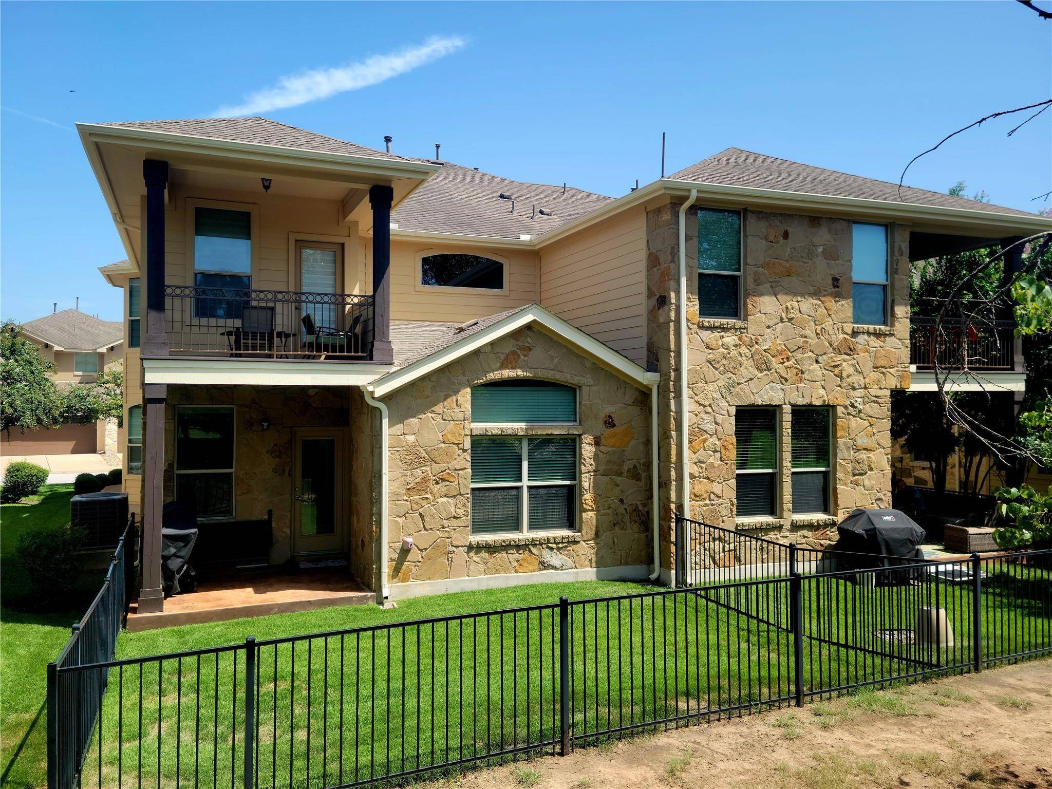 Austin, TX 78750,7300 Colina Vista VIS #B