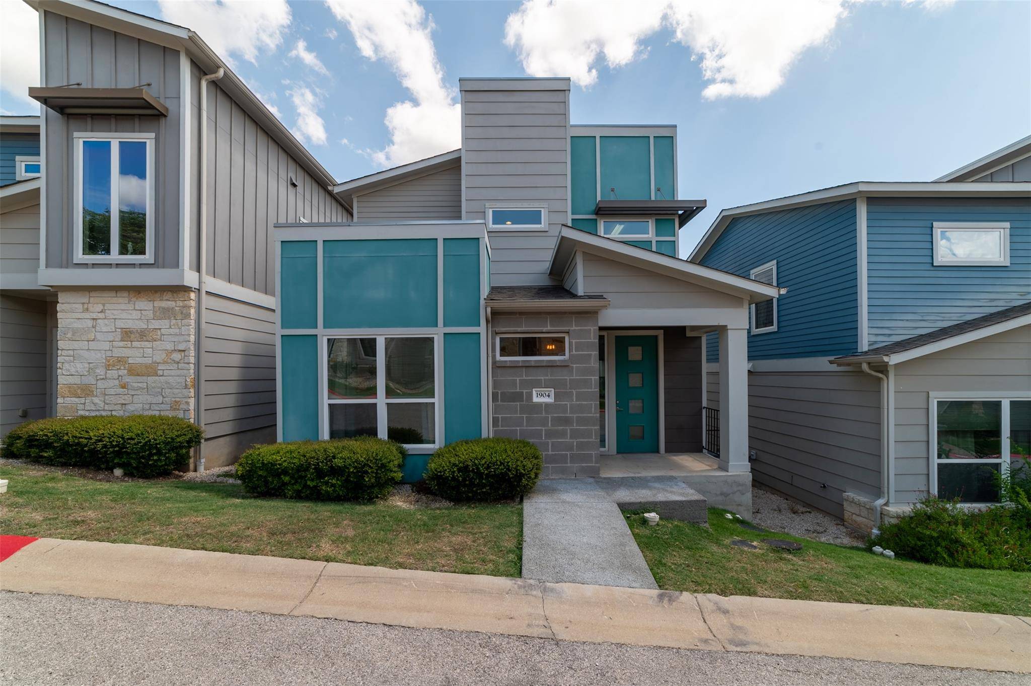Austin, TX 78741,1904 Cleese DR #172