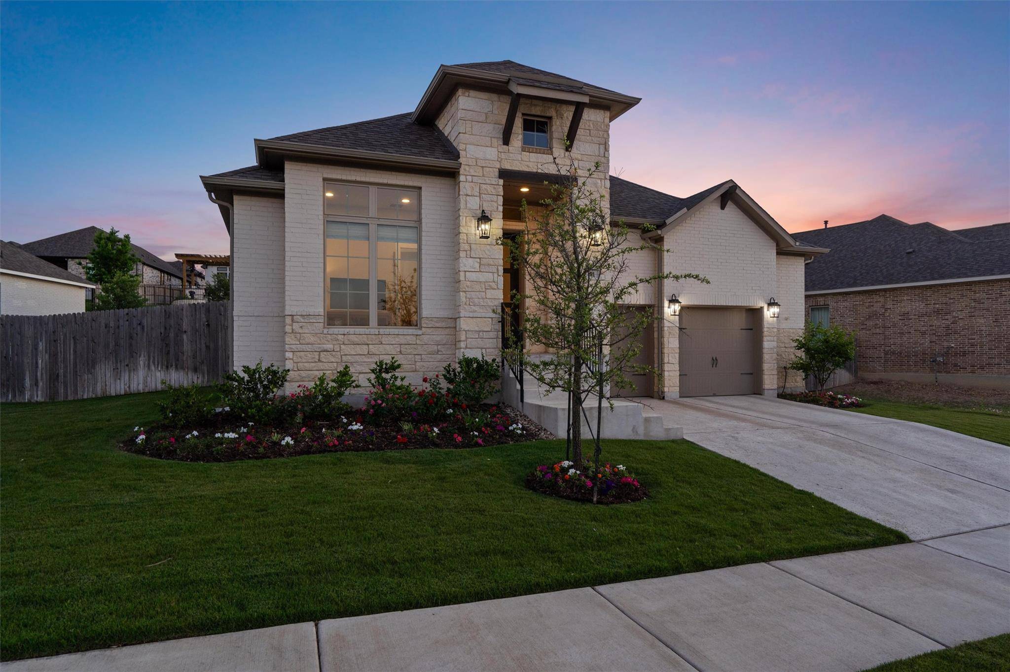 Buda, TX 78610,171 William Clayton DR